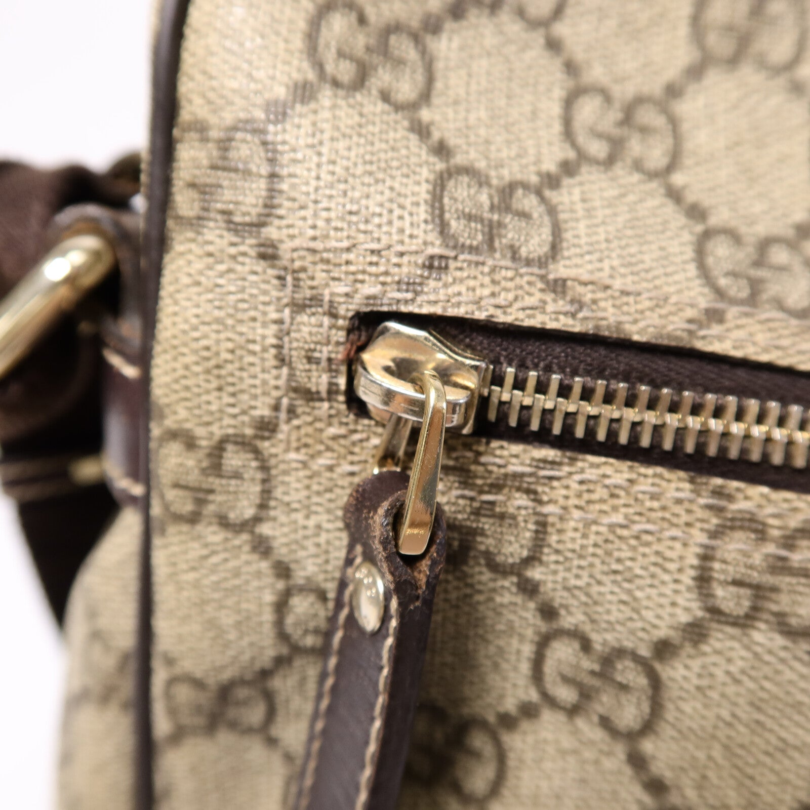 GUCCI 塗層帆布GG Supreme肩背袋
