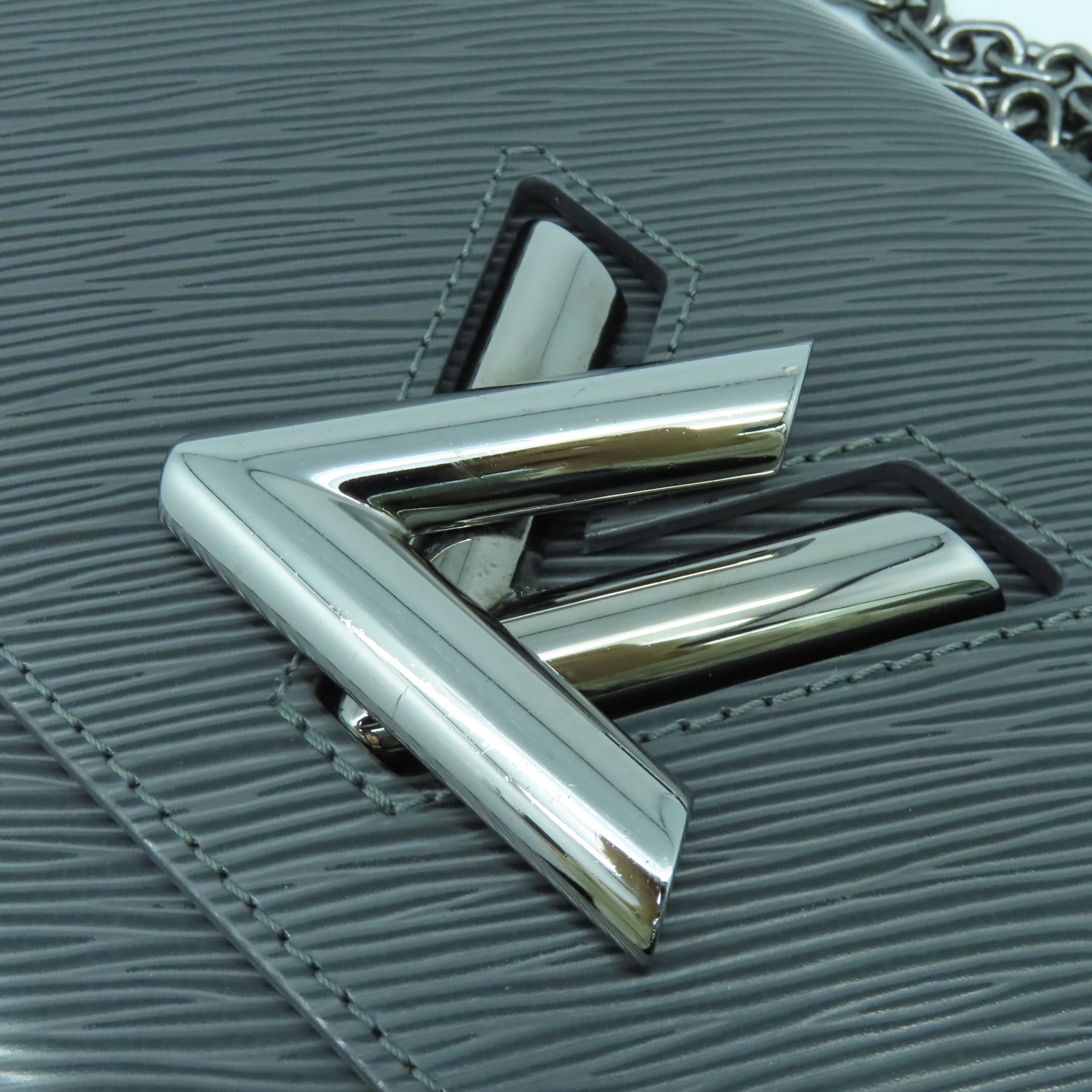 LOUIS VUITTON 【激減優惠】Epi Twist MM銀扣鏈帶肩背袋灰色