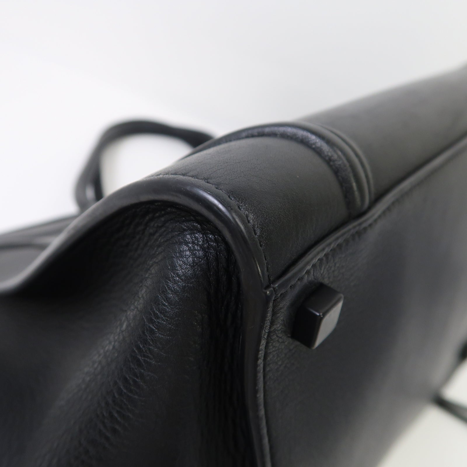 CELINE 牛皮皮革Luggage Phantom手挽袋黑色
