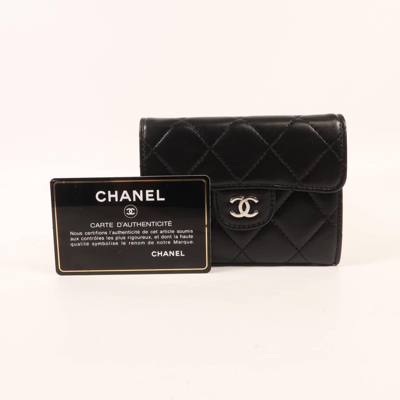 CHANEL 羊皮皮革Card Holder銀扣卡片套