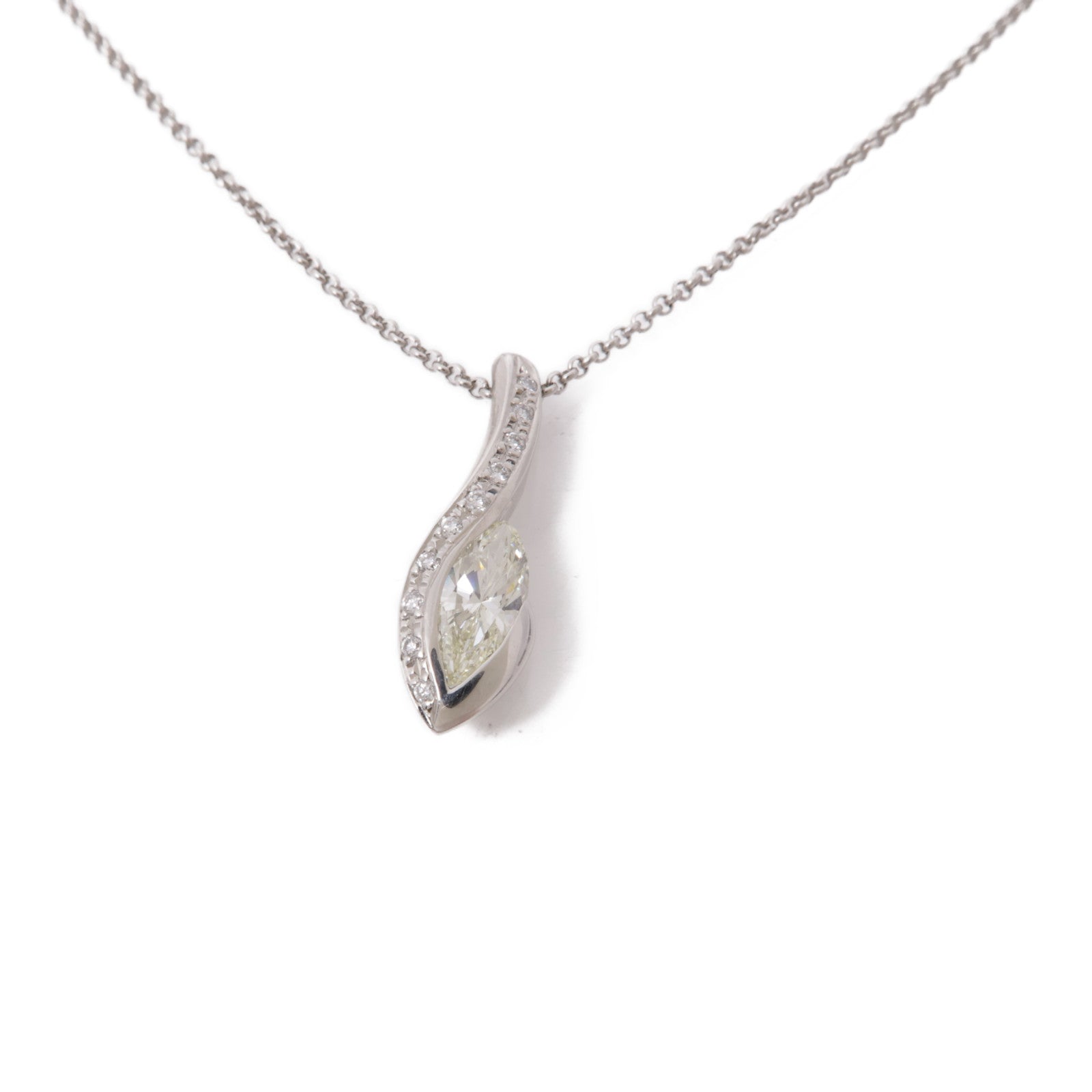 JEWELRY Diamond Necklace PT850/PT900 Platinum