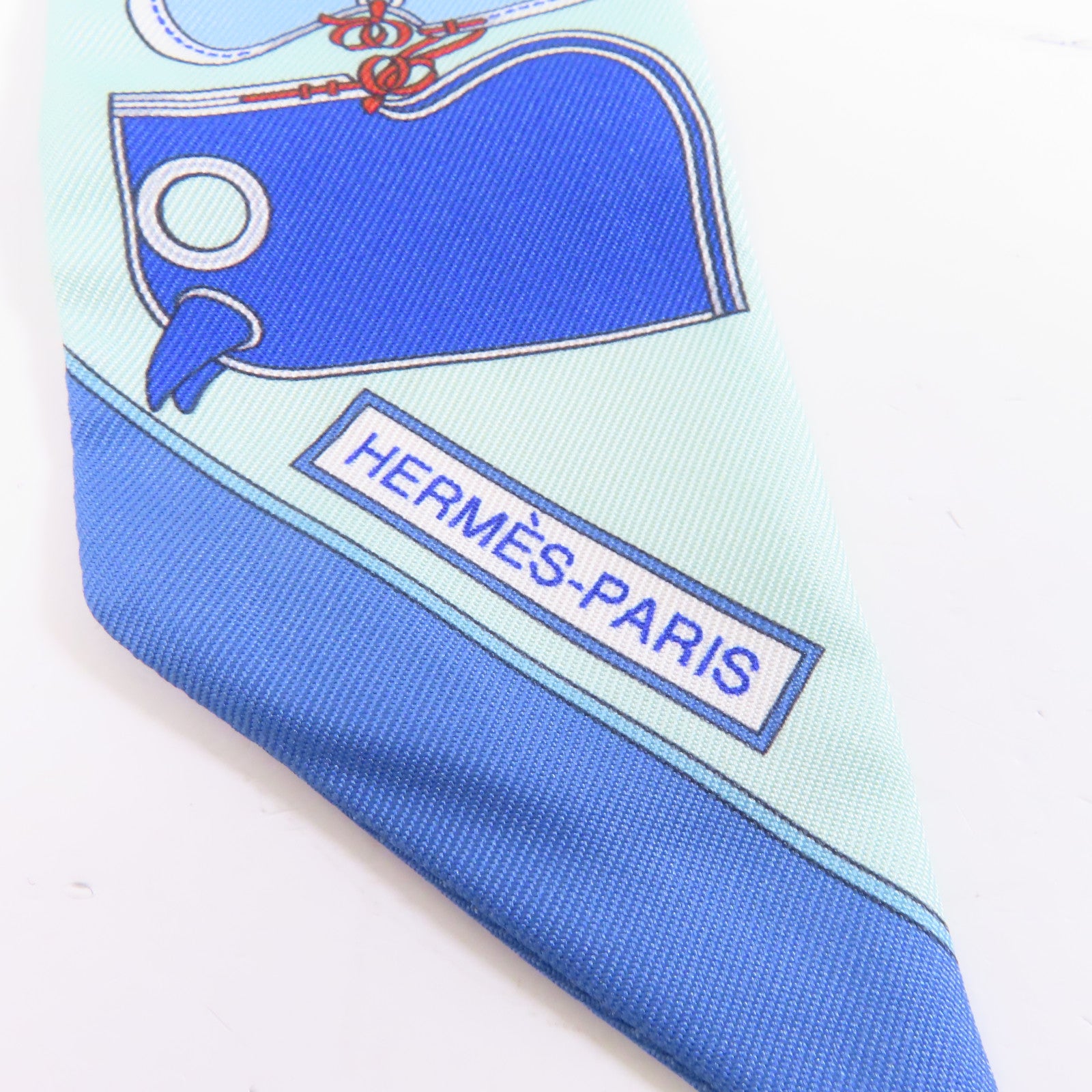 HERMES 絲質Twilly絲巾淺藍色
