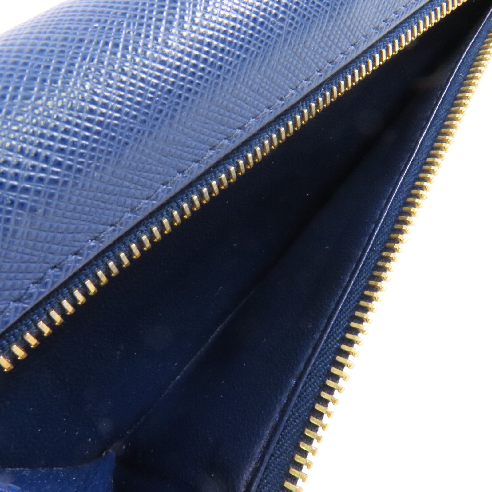 PRADA Saffiano皮革Long Wallet金扣長錢包