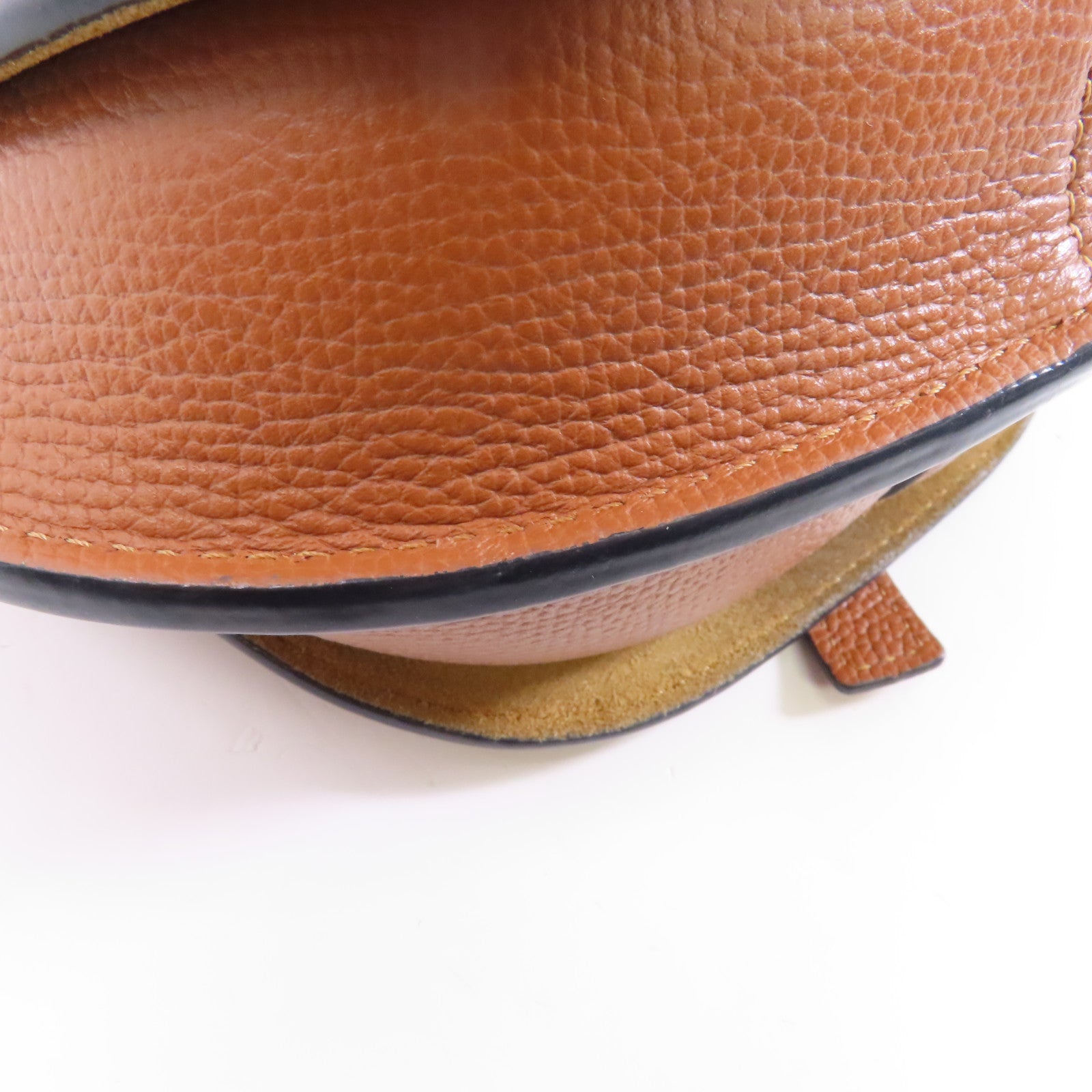 LOEWE 牛皮皮革Mini Gate金扣肩背袋棕色