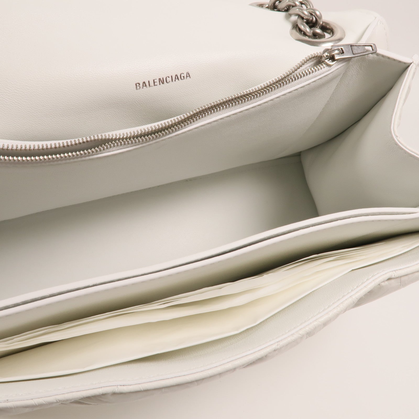 BALENCIAGA 羊皮皮革Crush Medium鏈帶肩背袋