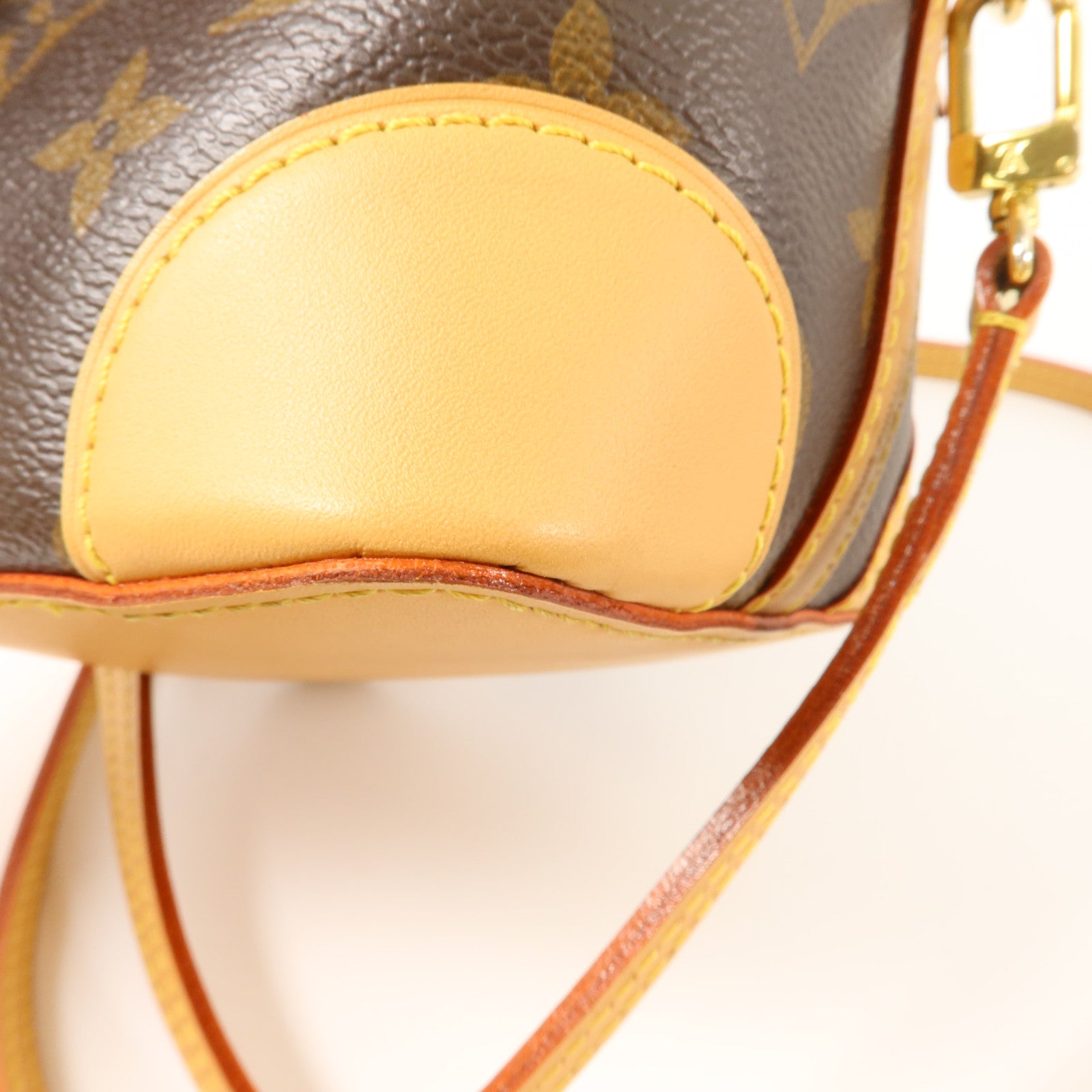 LOUIS VUITTON Monogram Noe Purse金扣肩背袋