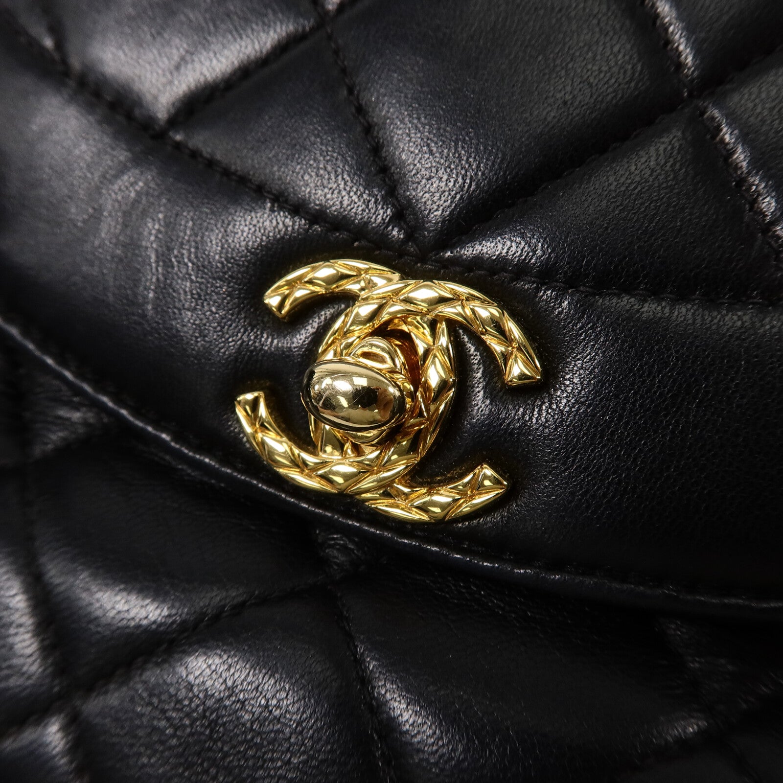 CHANEL 羊皮皮革Chain Shoulder鏈帶肩背袋