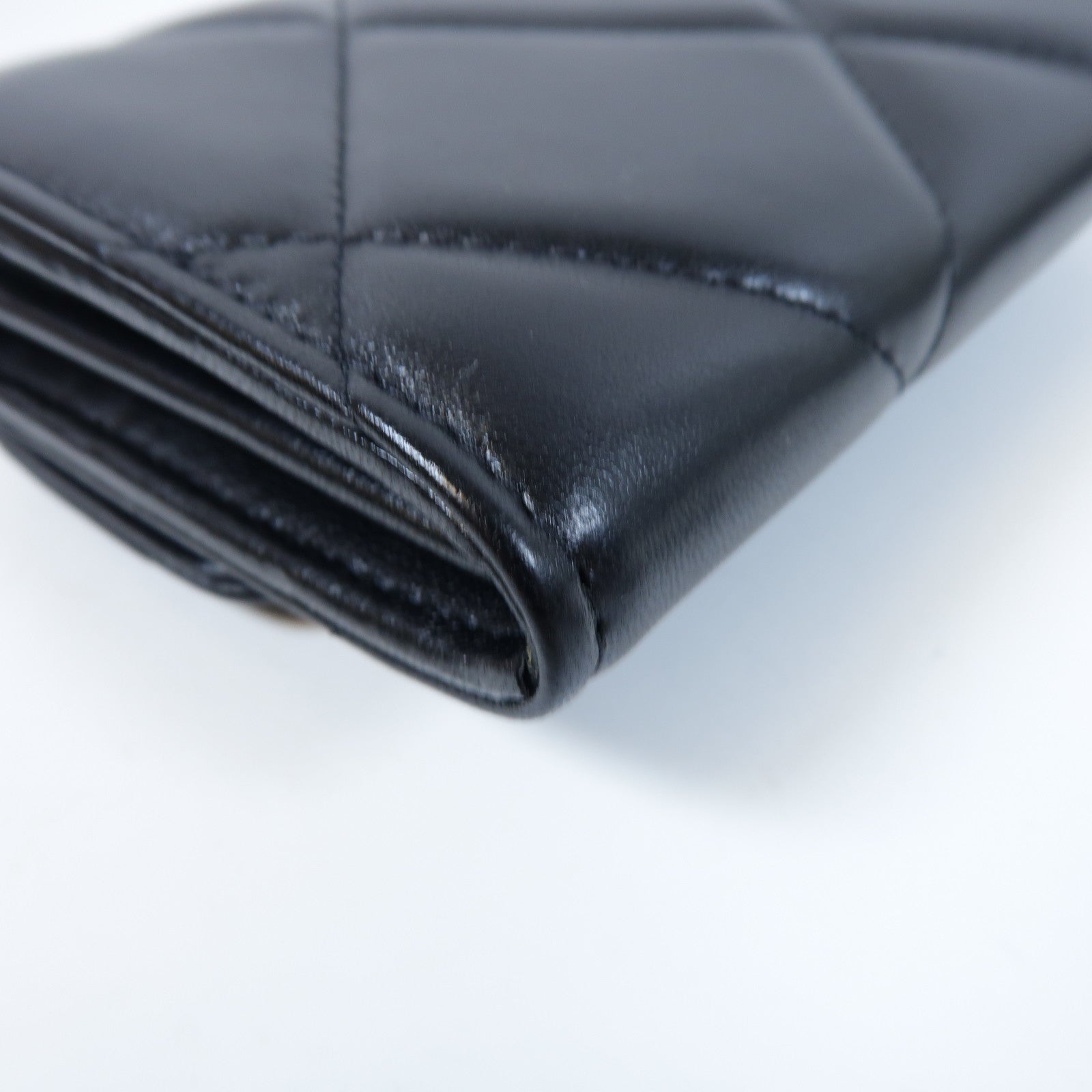 CHANEL 菱格羊皮皮革Chanel 19 Medium Wallet金扣中長錢包黑色