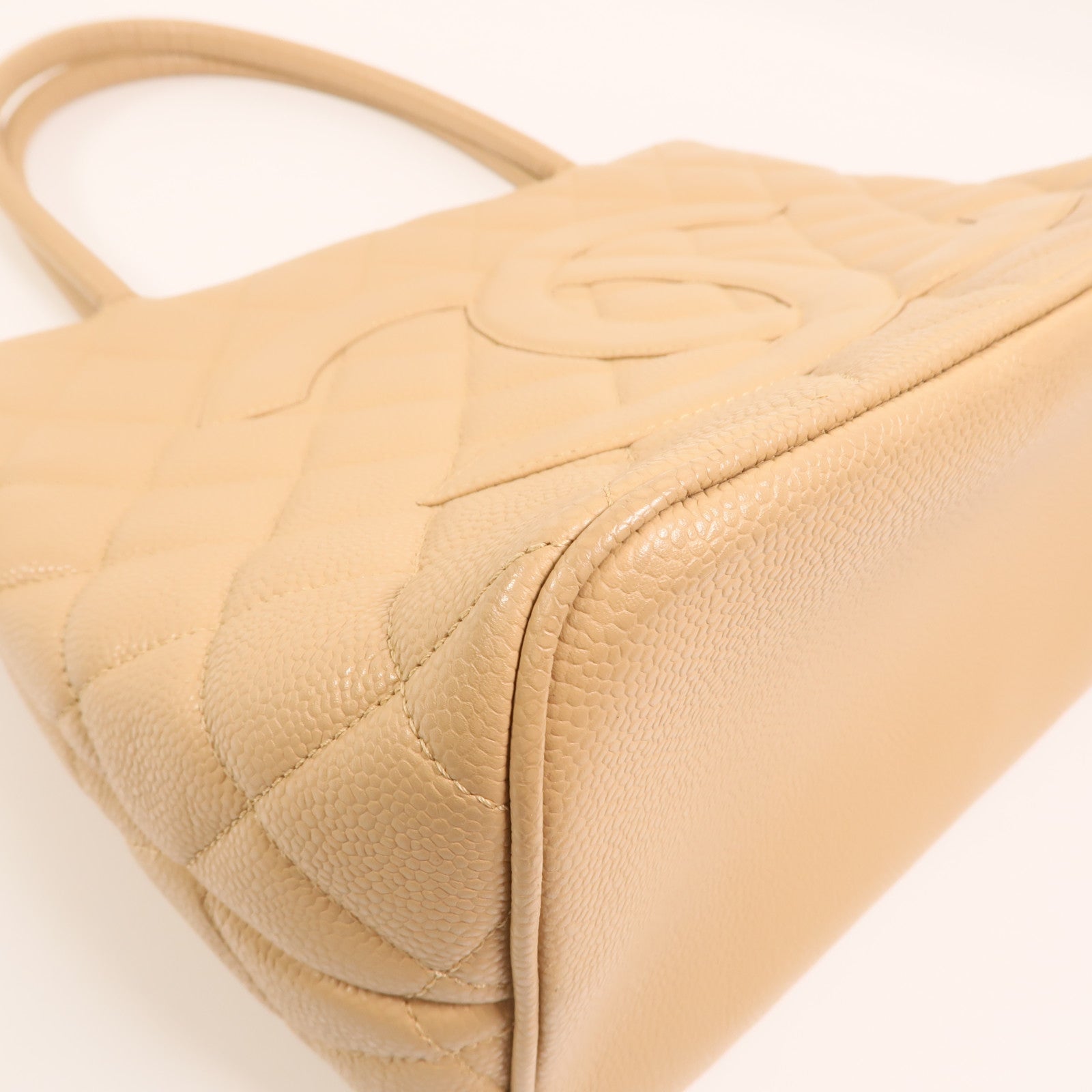 CHANEL 牛皮皮革Vintage Handbag金扣手挽袋