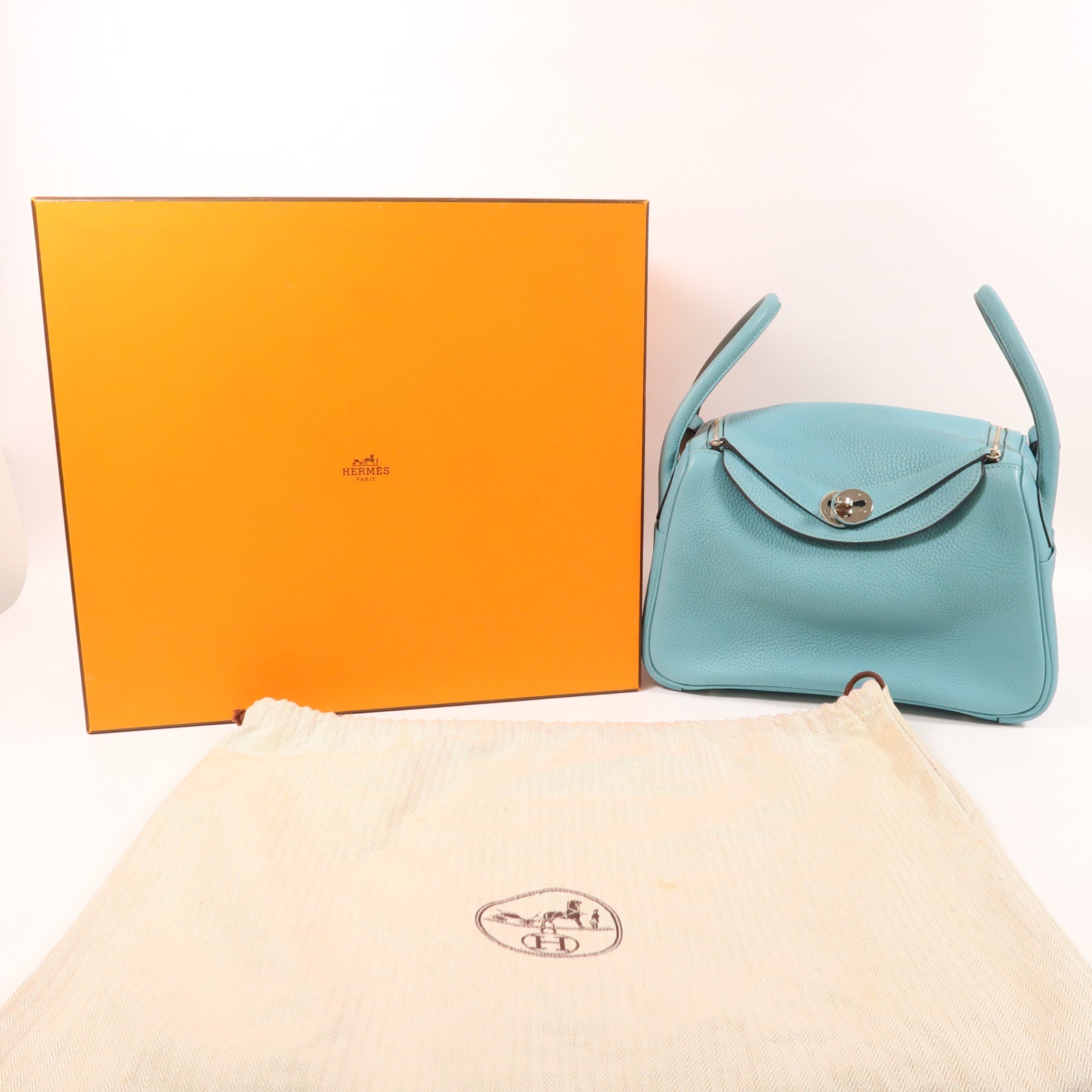 HERMES Clemence皮革Lindy 26銀扣手挽肩背兩用袋Blue Atoll