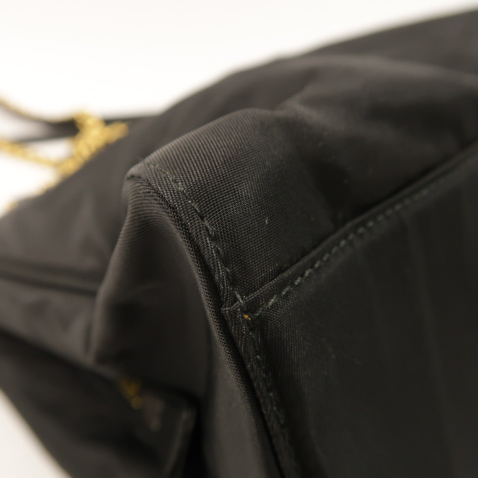 PRADA 尼龍Tote Bag金扣鏈帶肩背袋