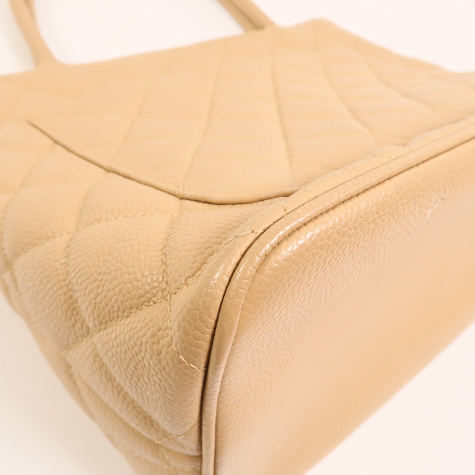 CHANEL 牛皮皮革Vintage Handbag金扣手挽袋
