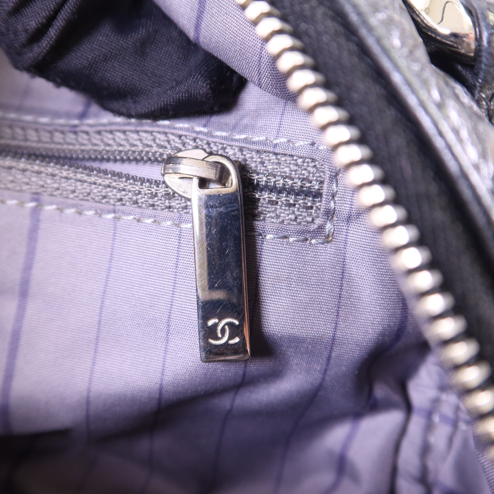 CHANEL 牛皮皮革Chain Shoulder銀扣鏈帶肩背袋