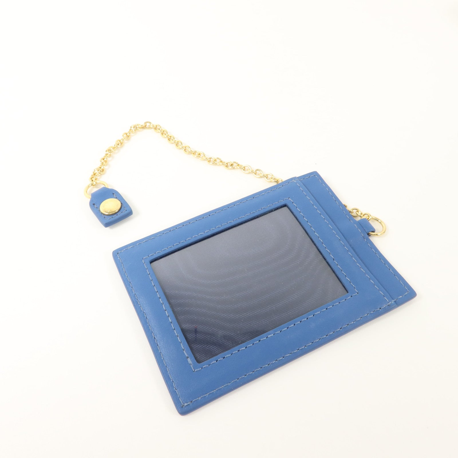 Miu Miu 牛皮皮革Long Flap Wallet with Pass Case金扣長錢包