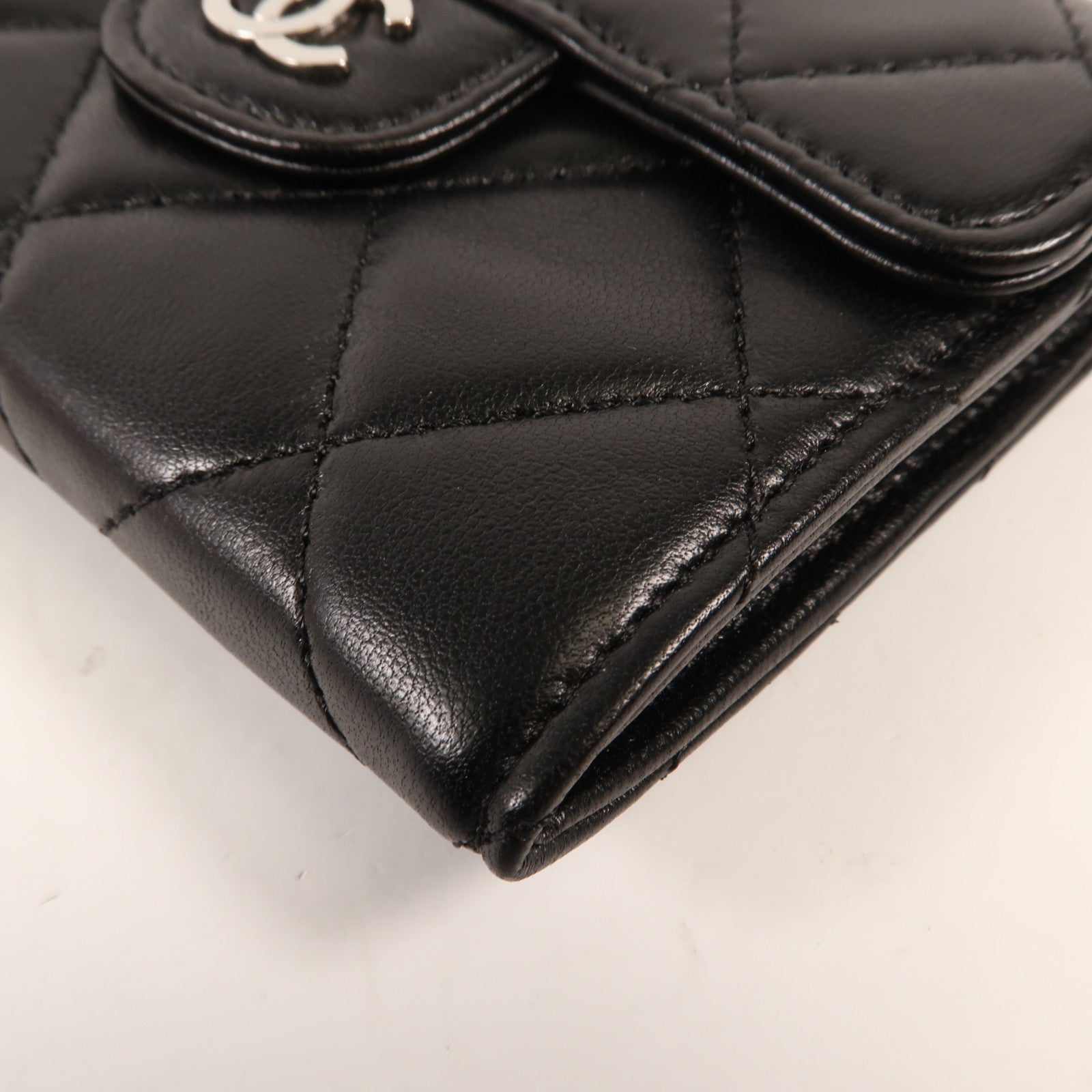 CHANEL 羊皮皮革Card Holder銀扣卡片套