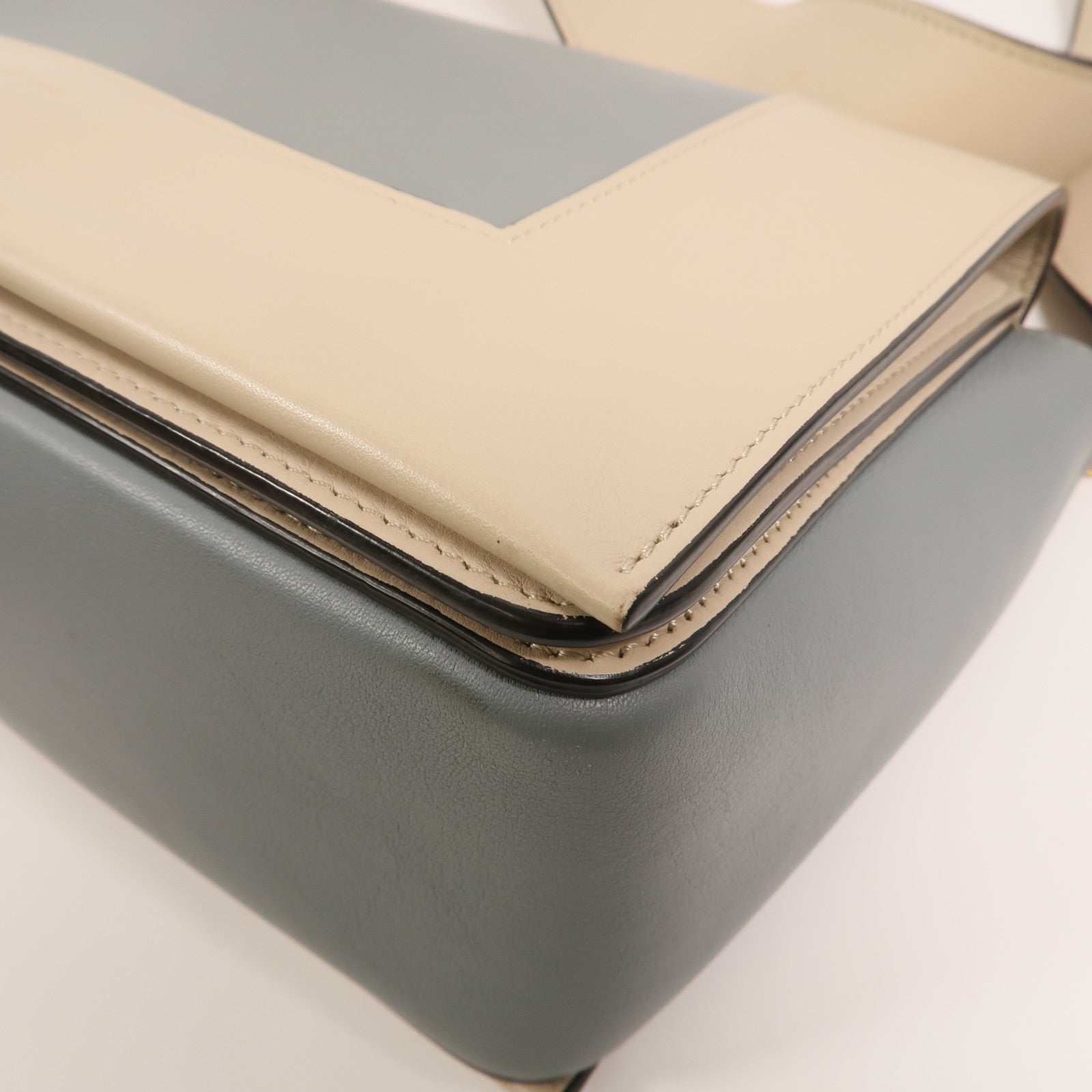 CELINE 牛皮皮革Frame Bag肩背袋