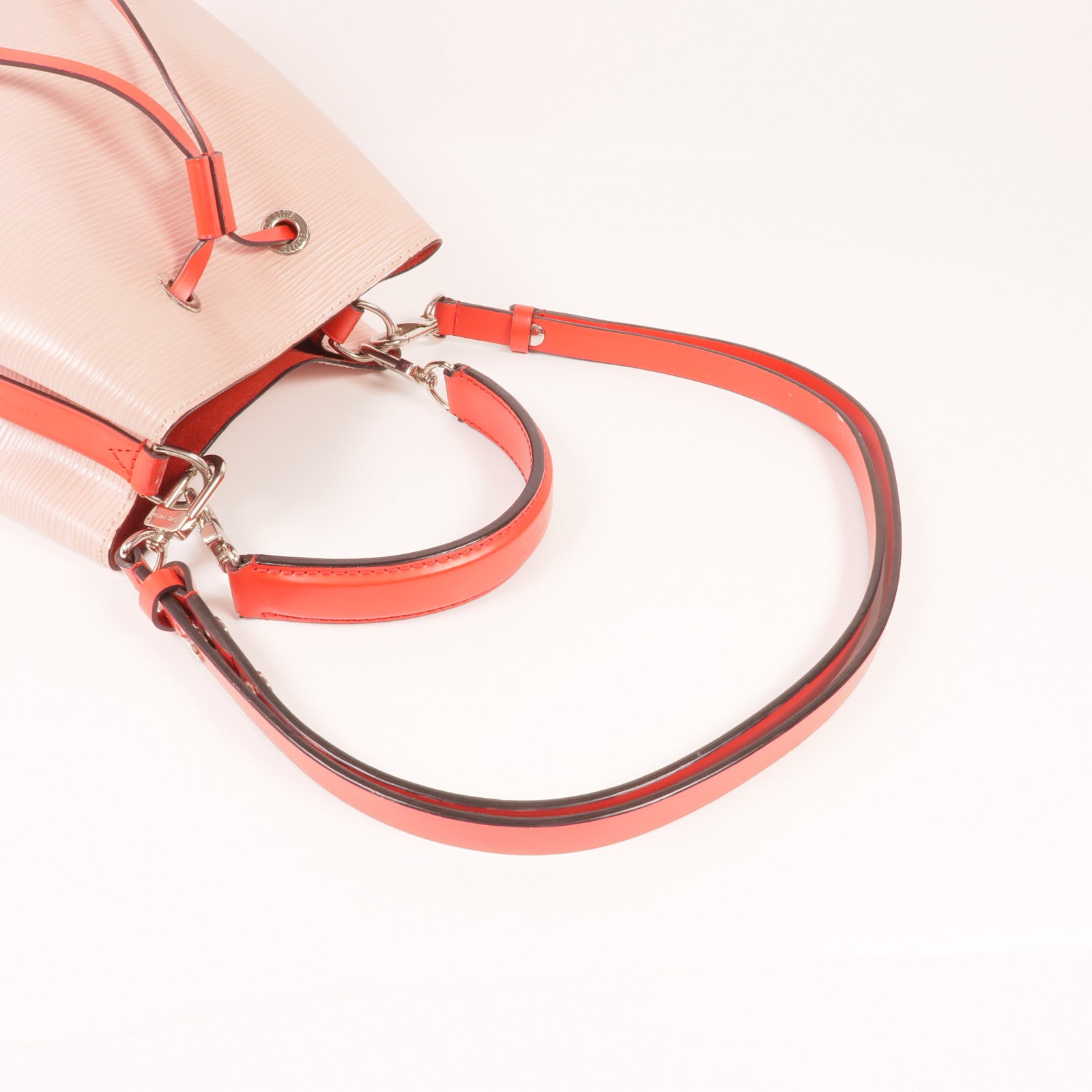 LOUIS VUITTON Epi Neo Noe BB銀扣手挽肩背兩用袋/Rose Ballerine