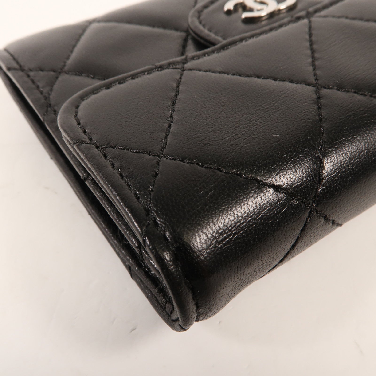 CHANEL 羊皮皮革Card Holder銀扣卡片套