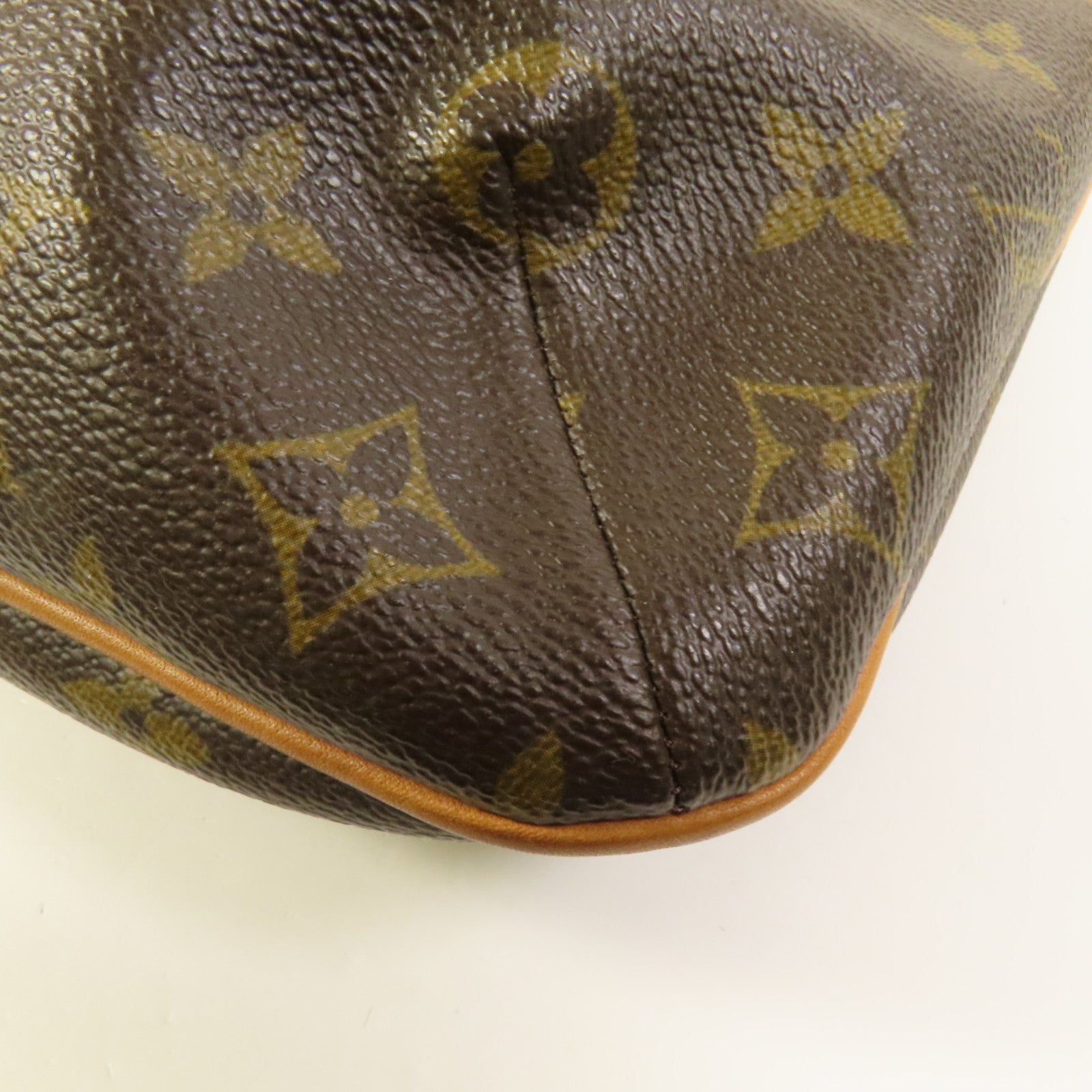 LOUIS VUITTON Monogram Musette金扣肩背袋