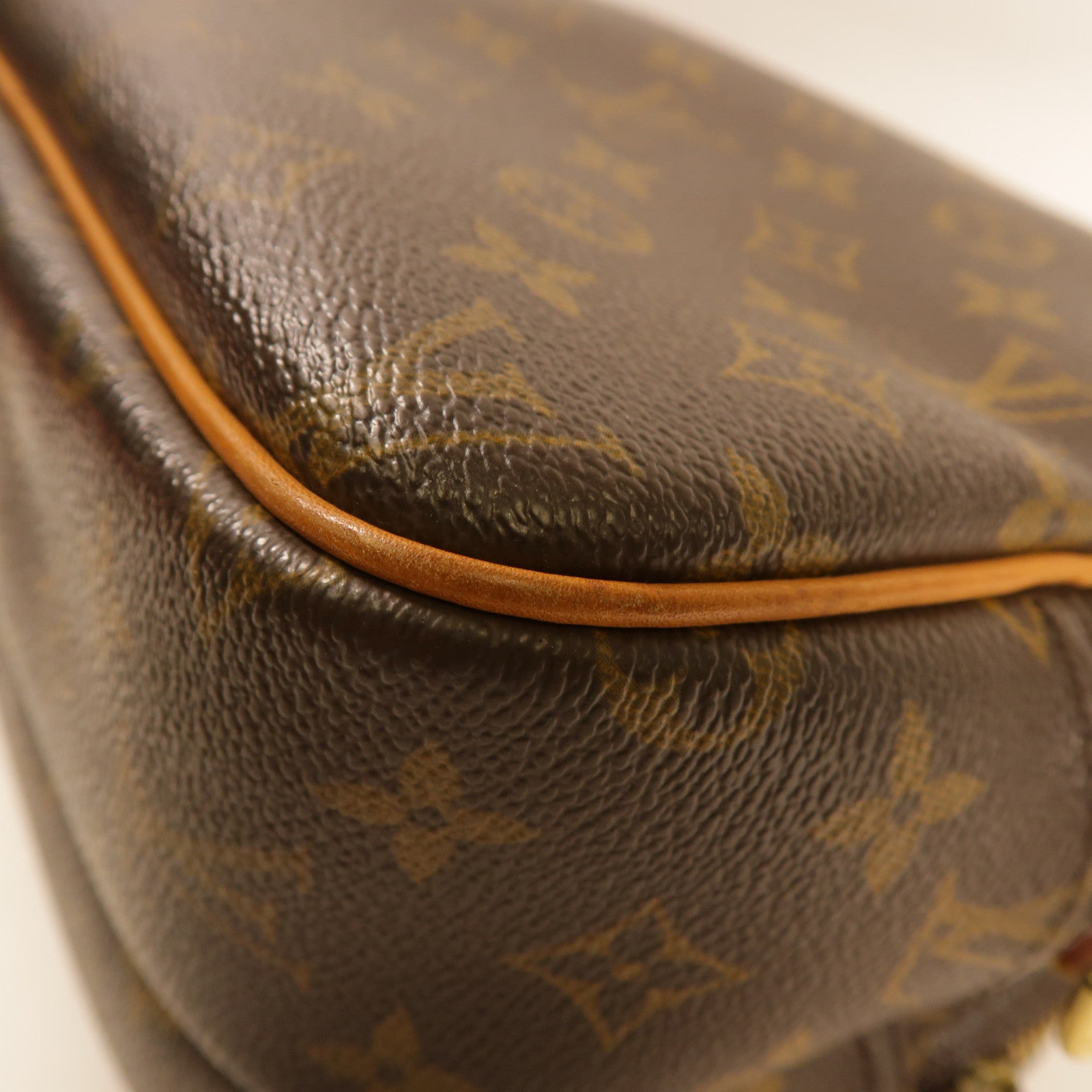 LOUIS VUITTON Monogram Reporter PM金扣肩背袋