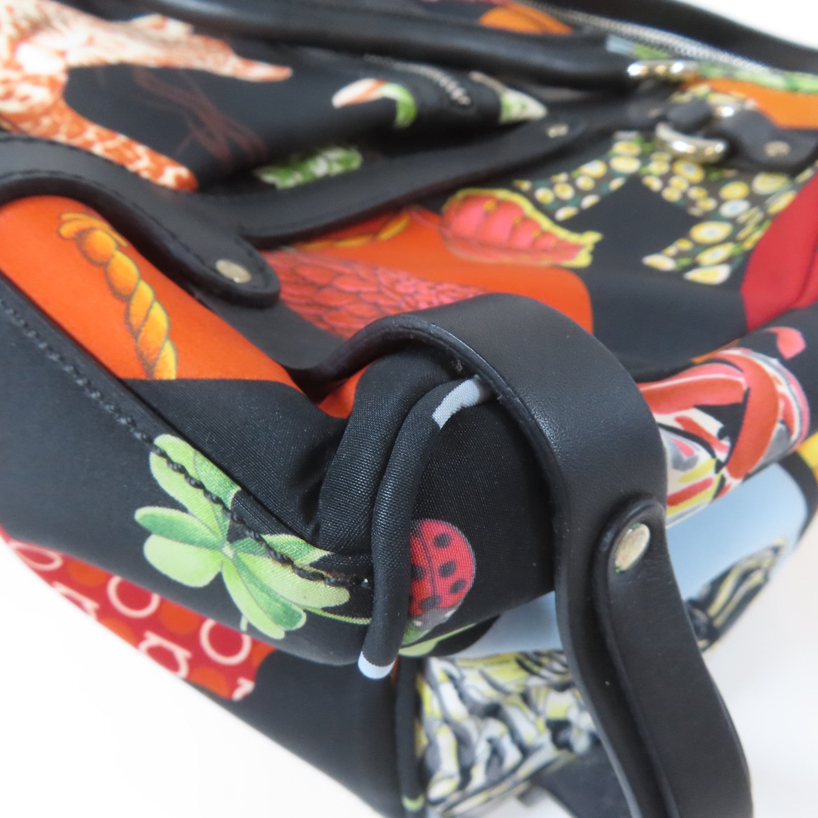 Salvatore Ferragamo 帆布Shoulder Bag銀扣手挽肩背兩用袋黑色/彩色