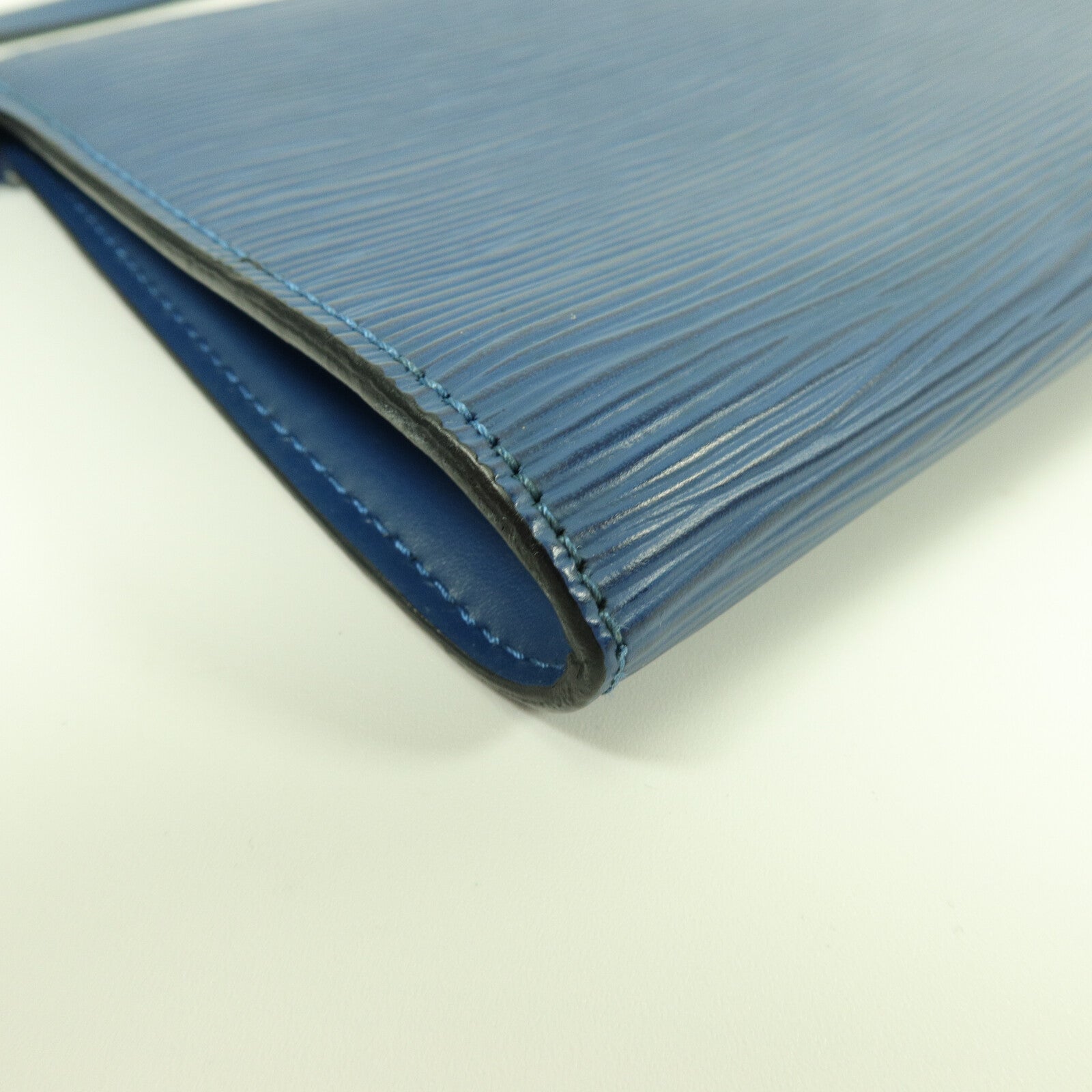 LOUIS VUITTON Epi Pochette Accessories手拿包