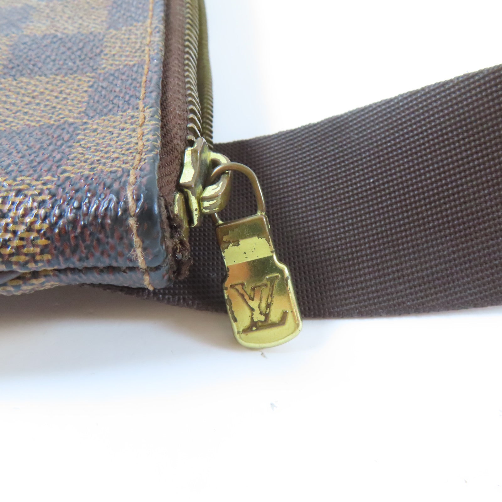 LOUIS VUITTON Damier Melville金扣肩背袋啡色