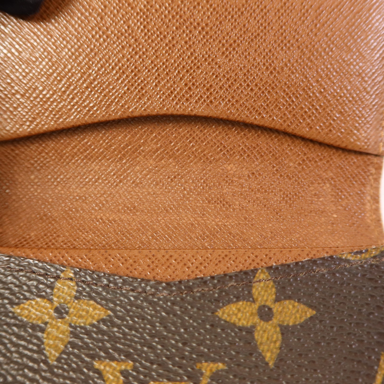 LOUIS VUITTON Monogram Card Case卡片套