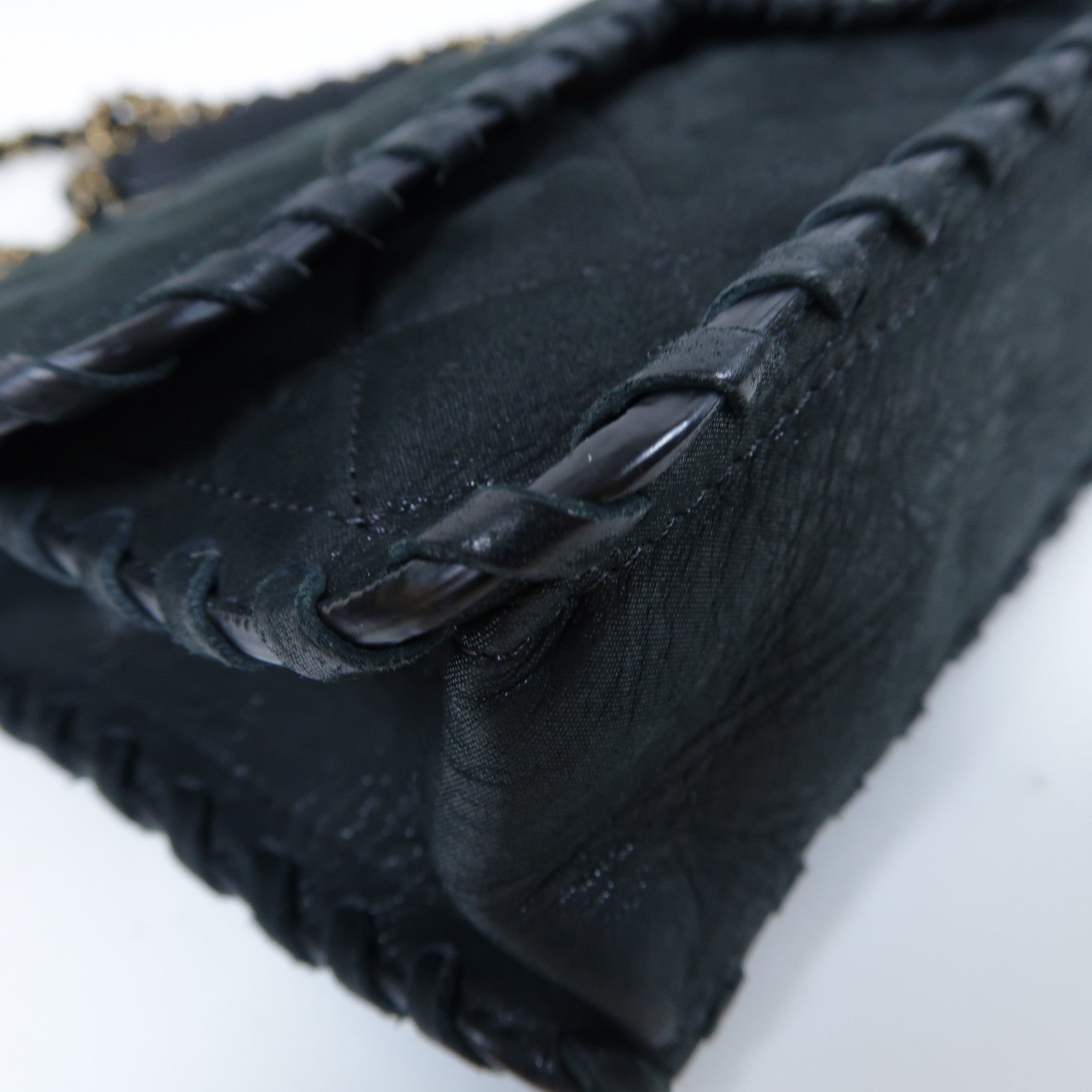 CHANEL 【激減優惠】菱格皮革Braided Edge Chain Shoulder金扣鏈帶肩背袋黑色