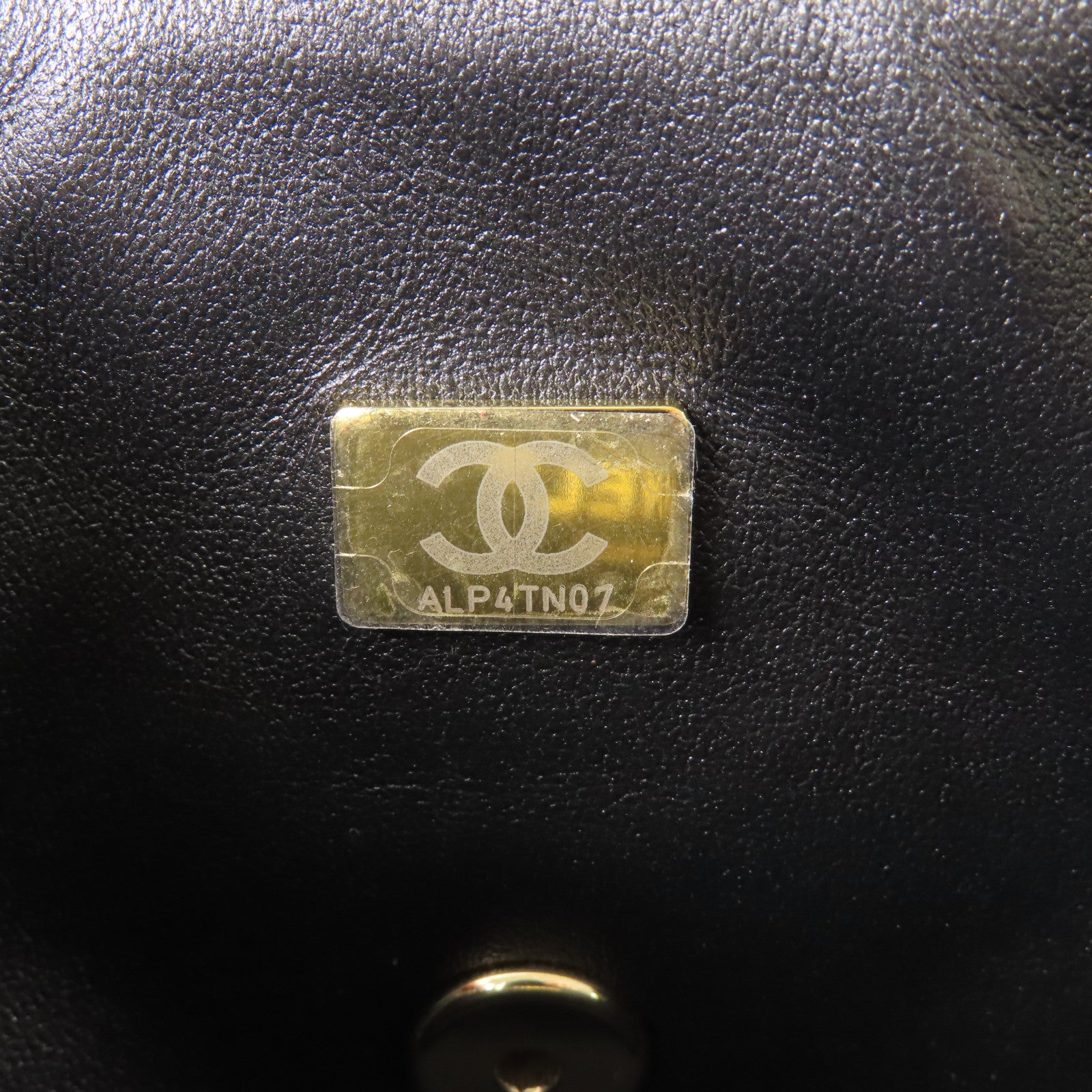 CHANEL 【激減優惠】羊皮皮革Clutch金扣手拿包