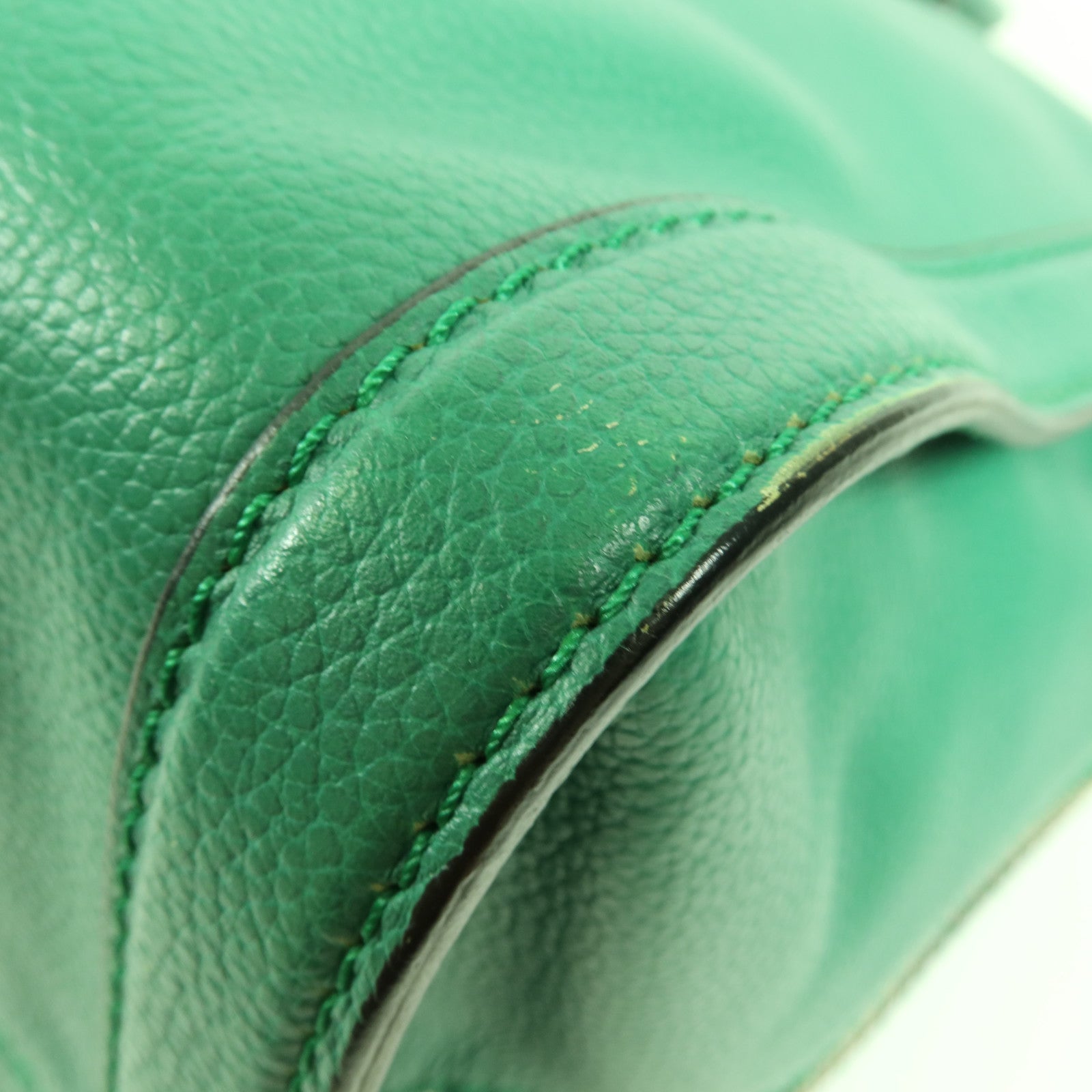 Alexander McQueen 牛皮皮革Mcqueen銀扣肩背袋