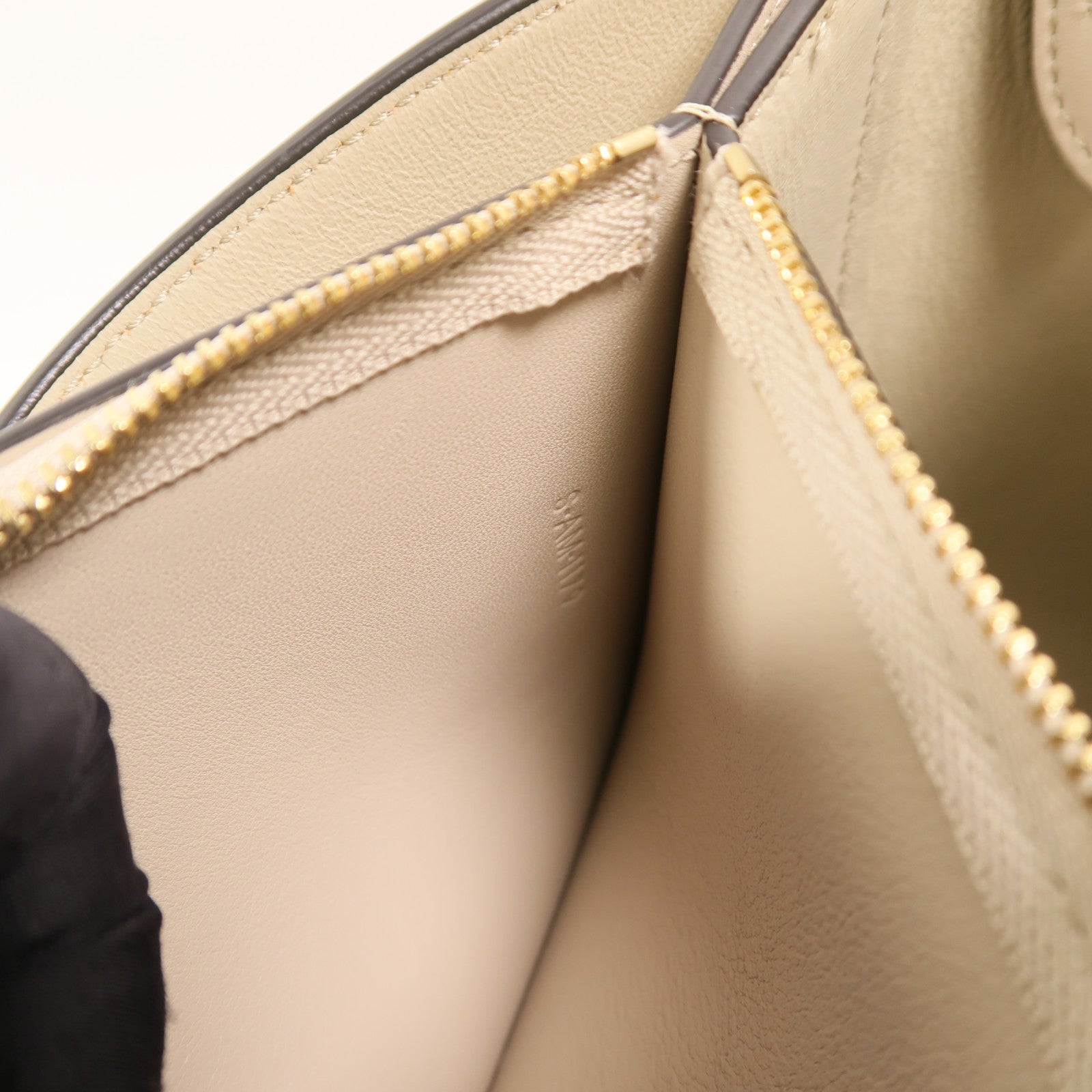 CELINE 牛皮皮革Frame Bag肩背袋