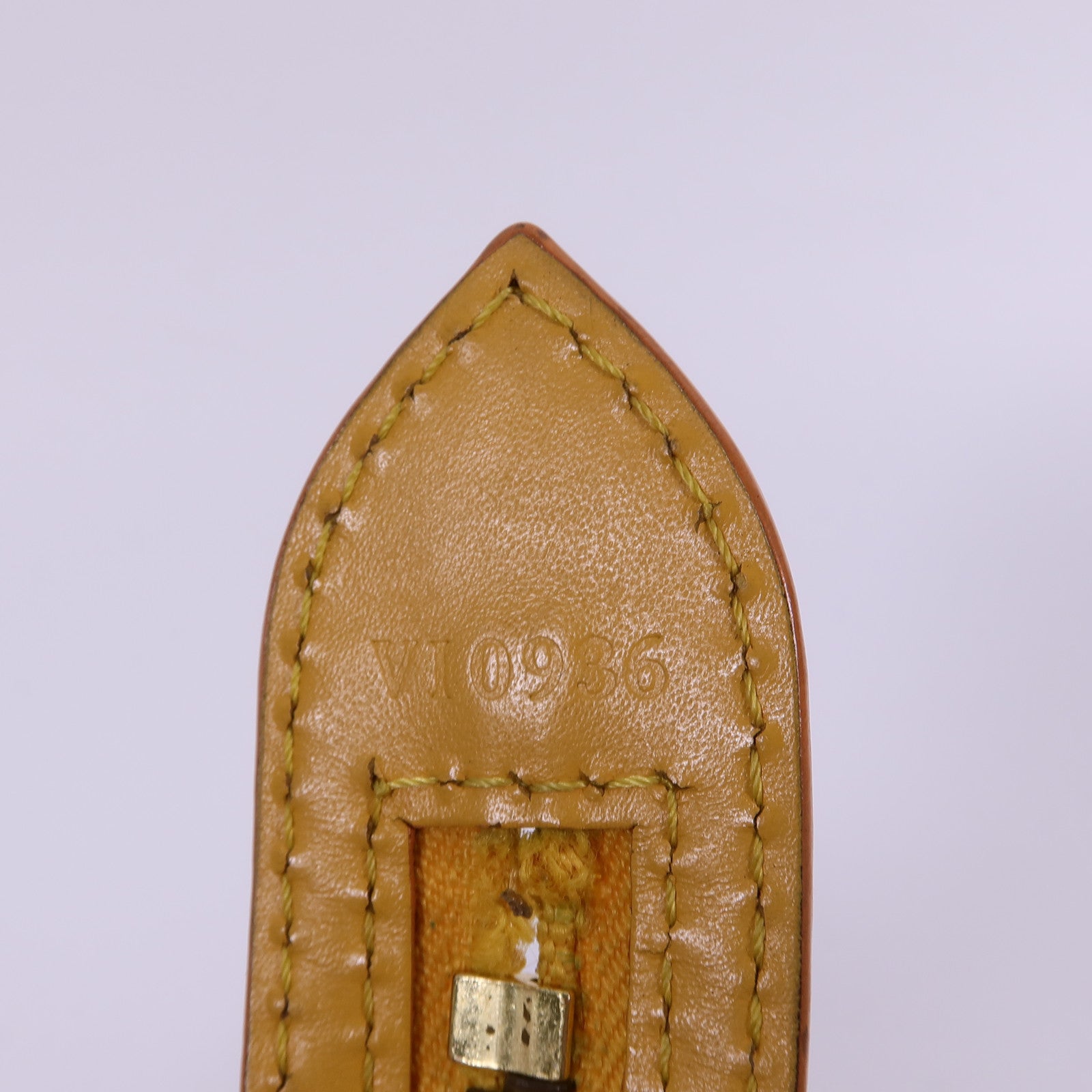 LOUIS VUITTON Epi Saint Jacques肩背袋