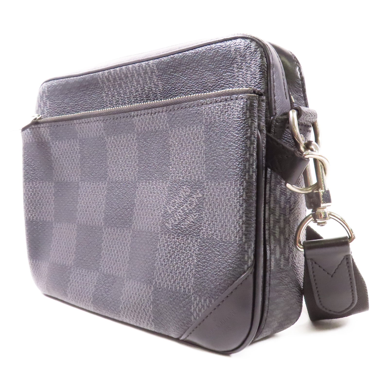 LOUIS VUITTON Damier Graphite Trio Messenger銀扣肩背袋