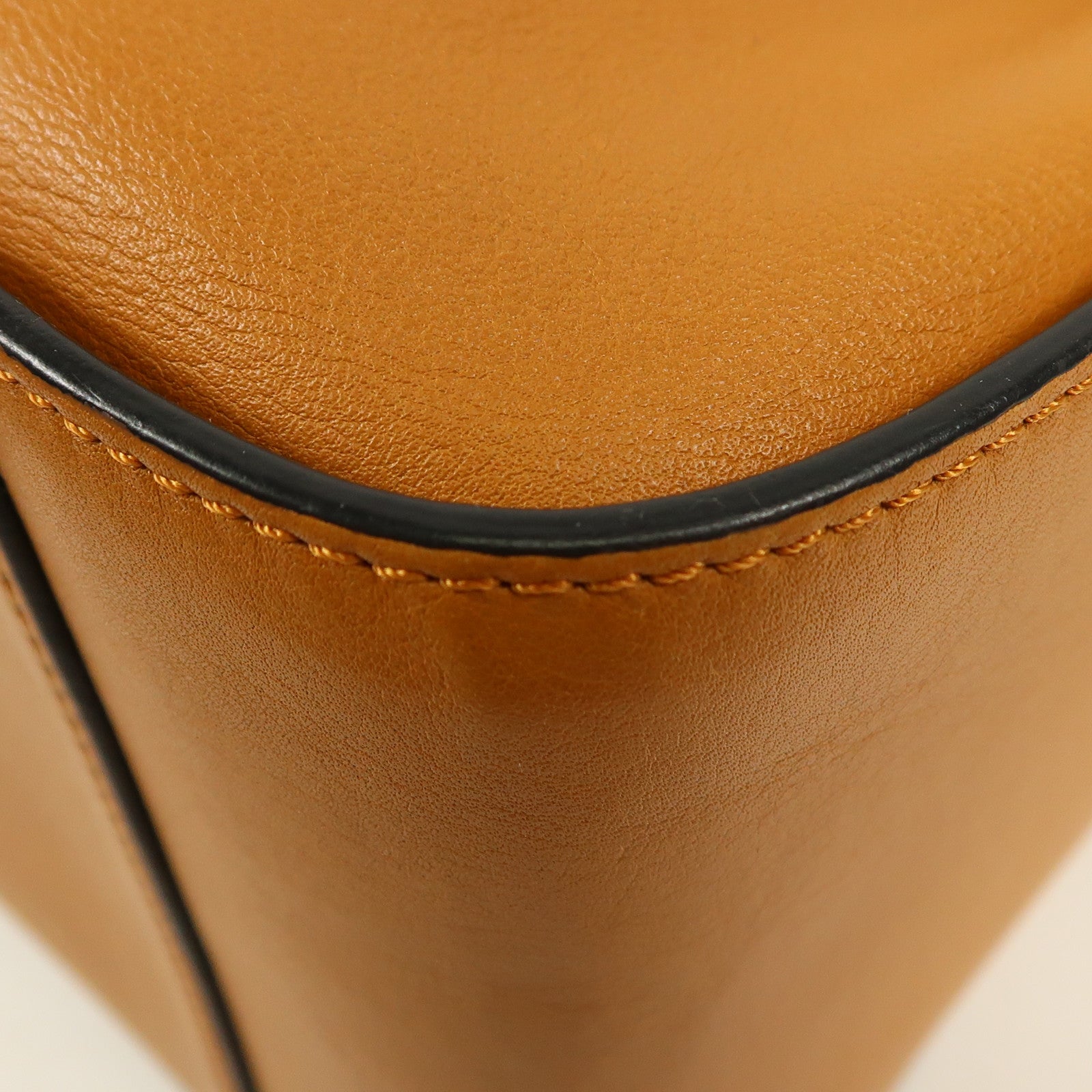 LOEWE 牛皮皮革Hammock銀扣手挽肩背兩用袋