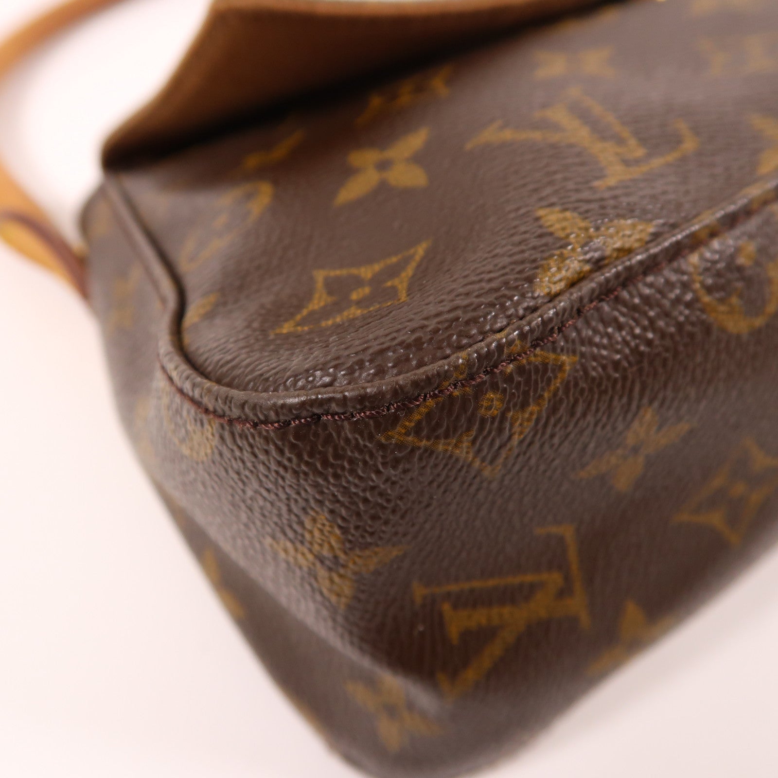 LOUIS VUITTON Monogram Looping金扣肩背袋啡色