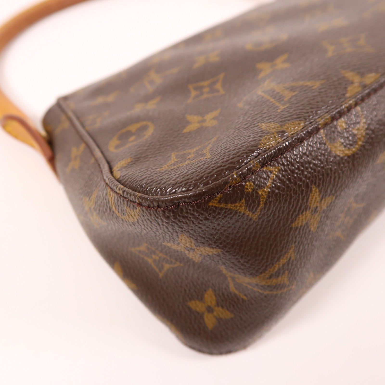 LOUIS VUITTON Monogram Looping金扣肩背袋啡色