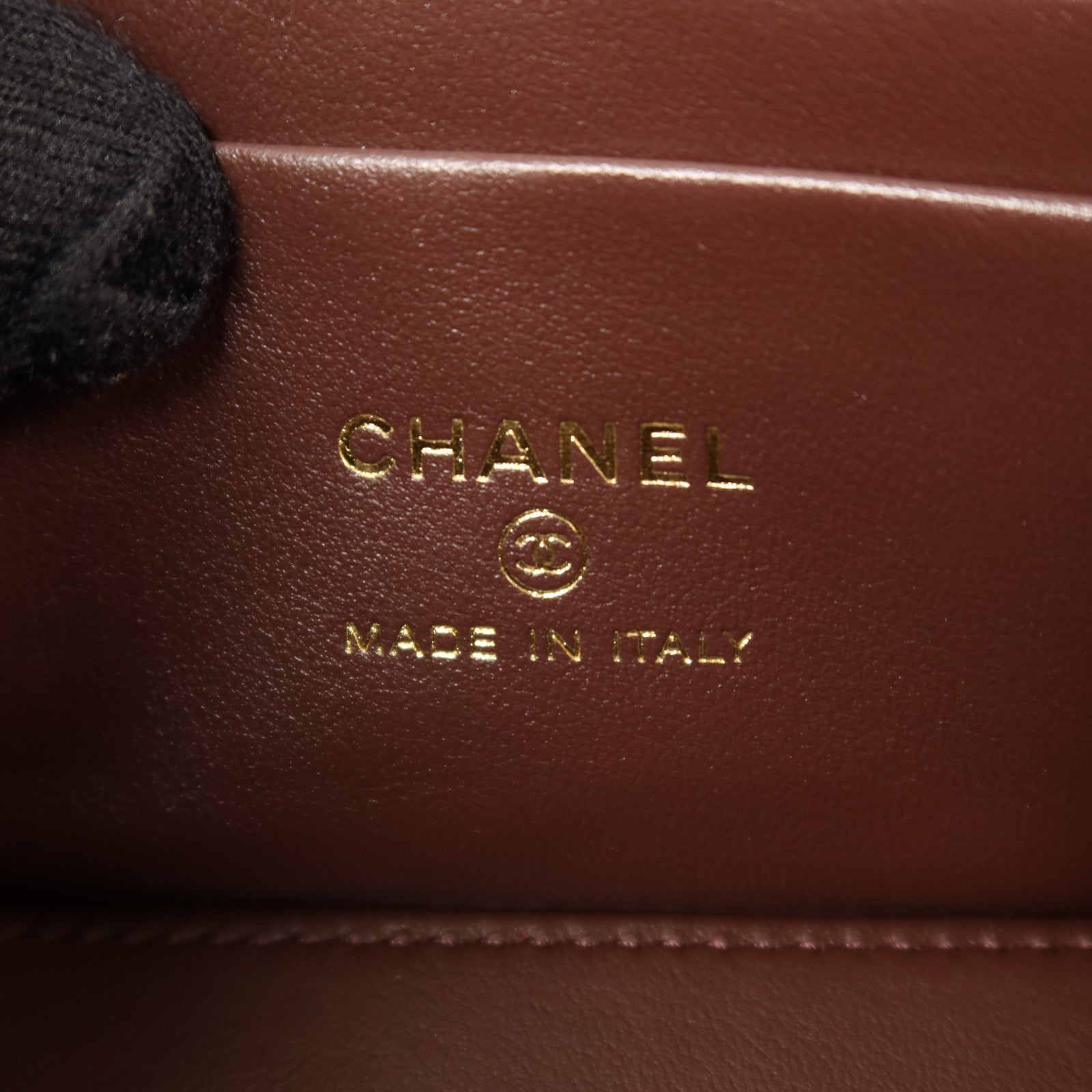 CHANEL 牛皮皮革Vanity Case金扣鏈帶肩背袋