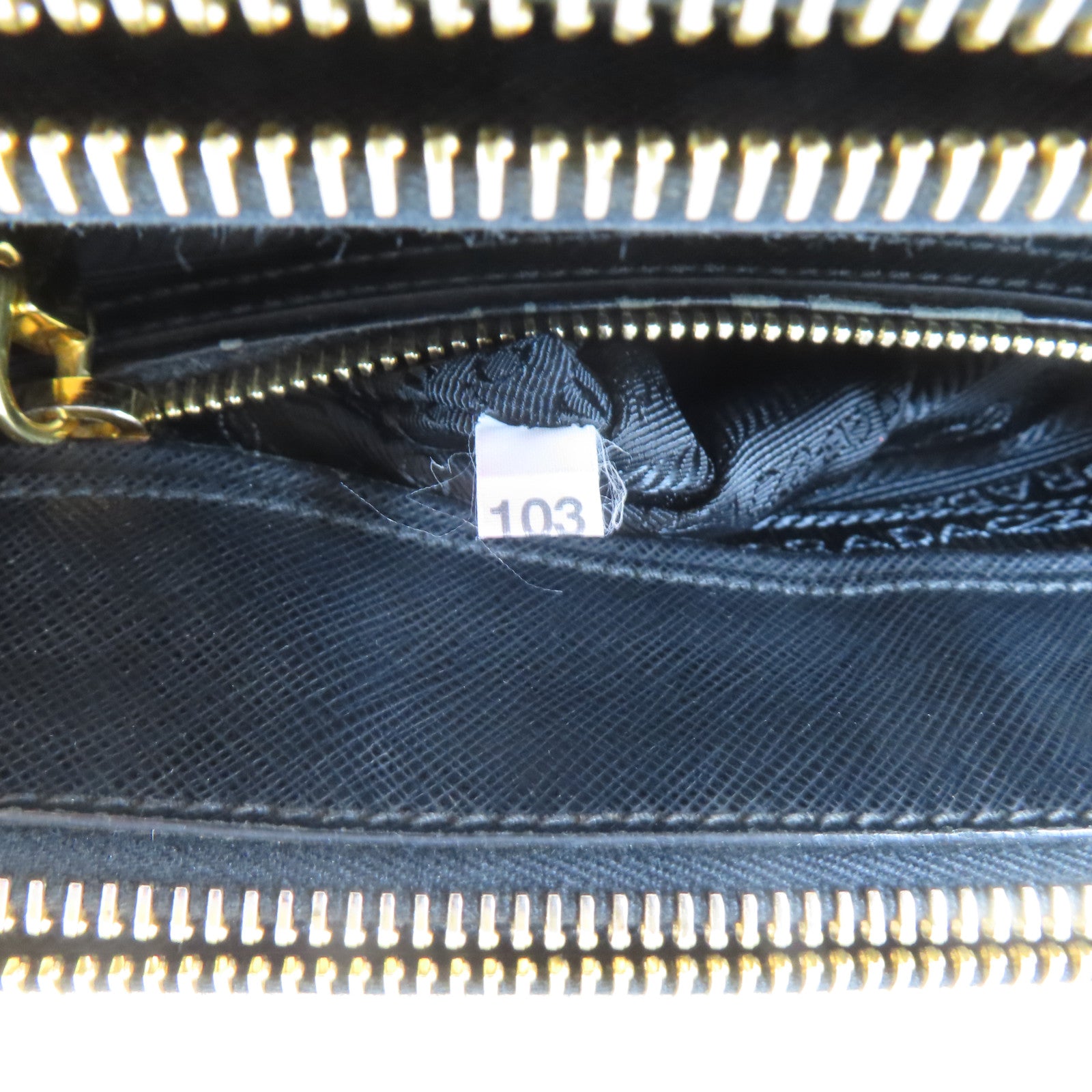 PRADA 牛皮皮革Galleria Bag金扣手挽肩背兩用袋黑色