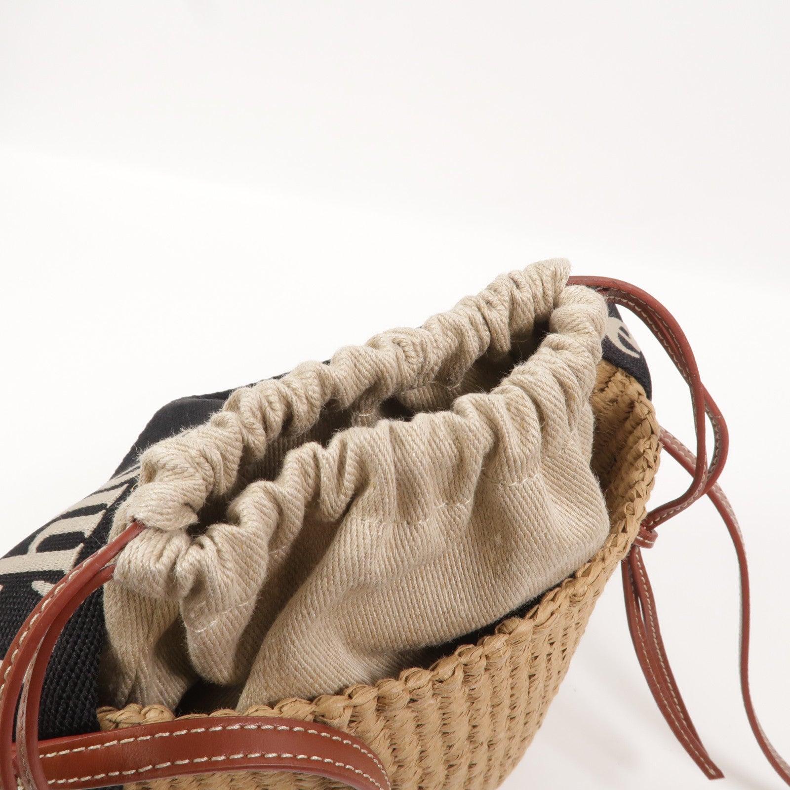 Chloe 藤料Small Woody Basket手挽肩背兩用袋