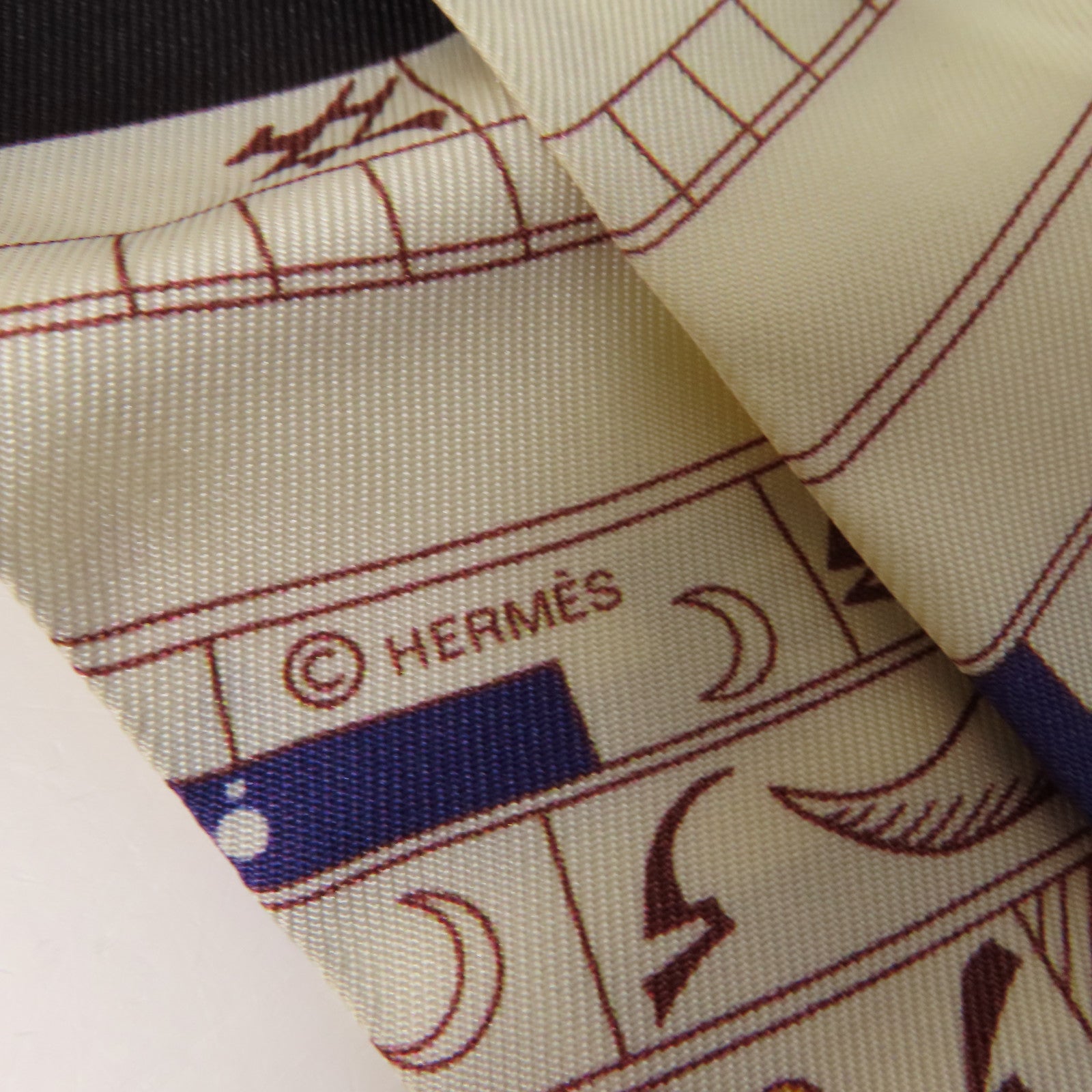 HERMES 絲質Twilly絲巾