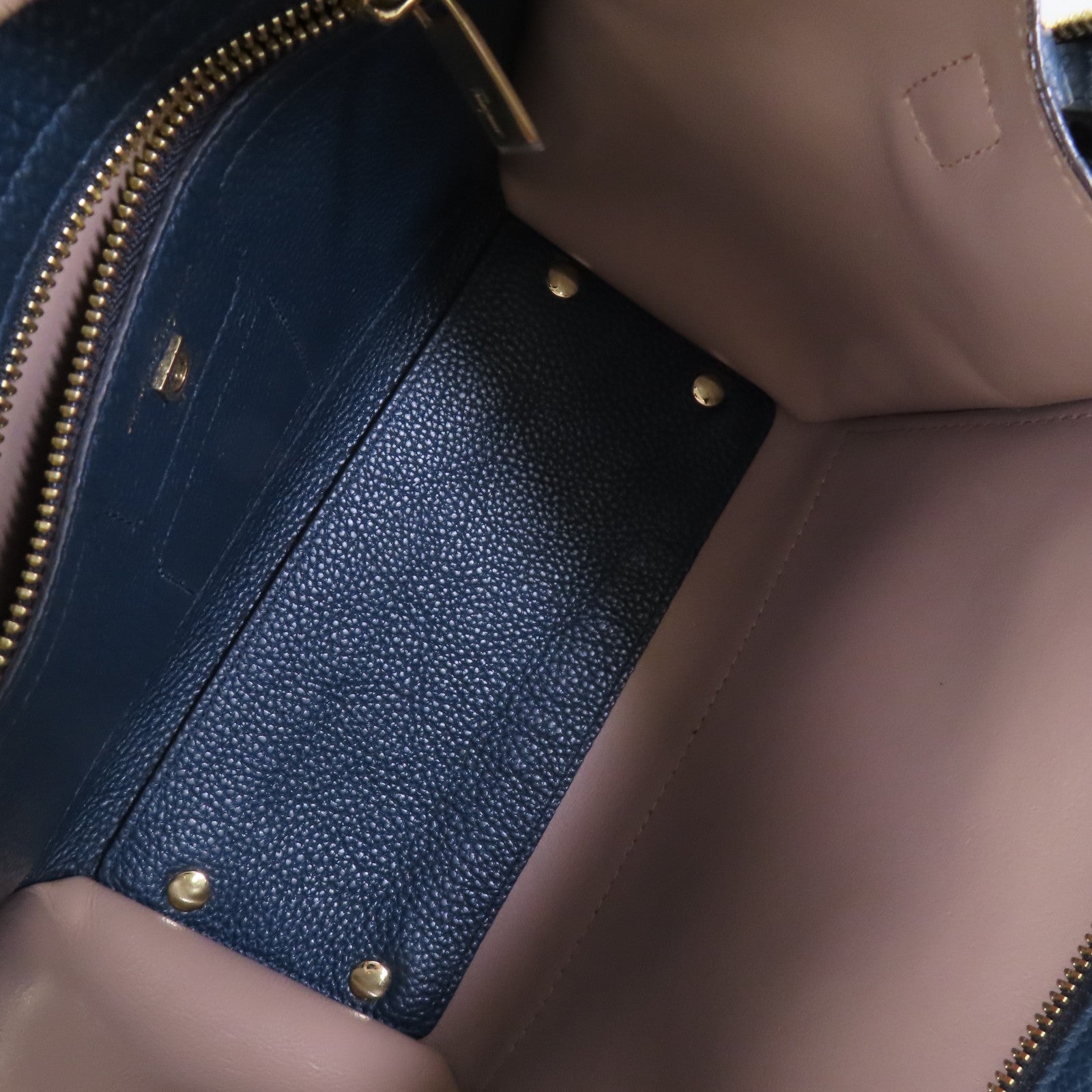 Salvatore Ferragamo 牛皮皮革2Way Shoulder Bag金扣手挽肩背兩用袋