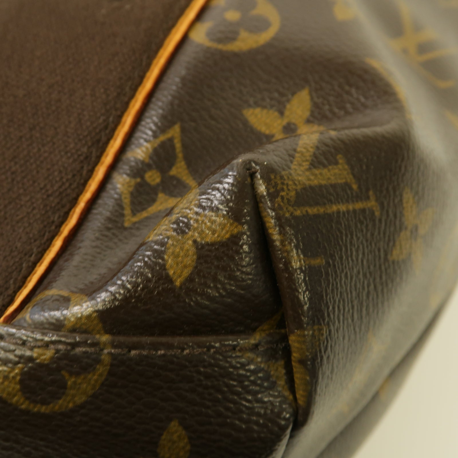 LOUIS VUITTON 【激減優惠】Monogram Cabas Beaubourg金扣手挽袋啡色