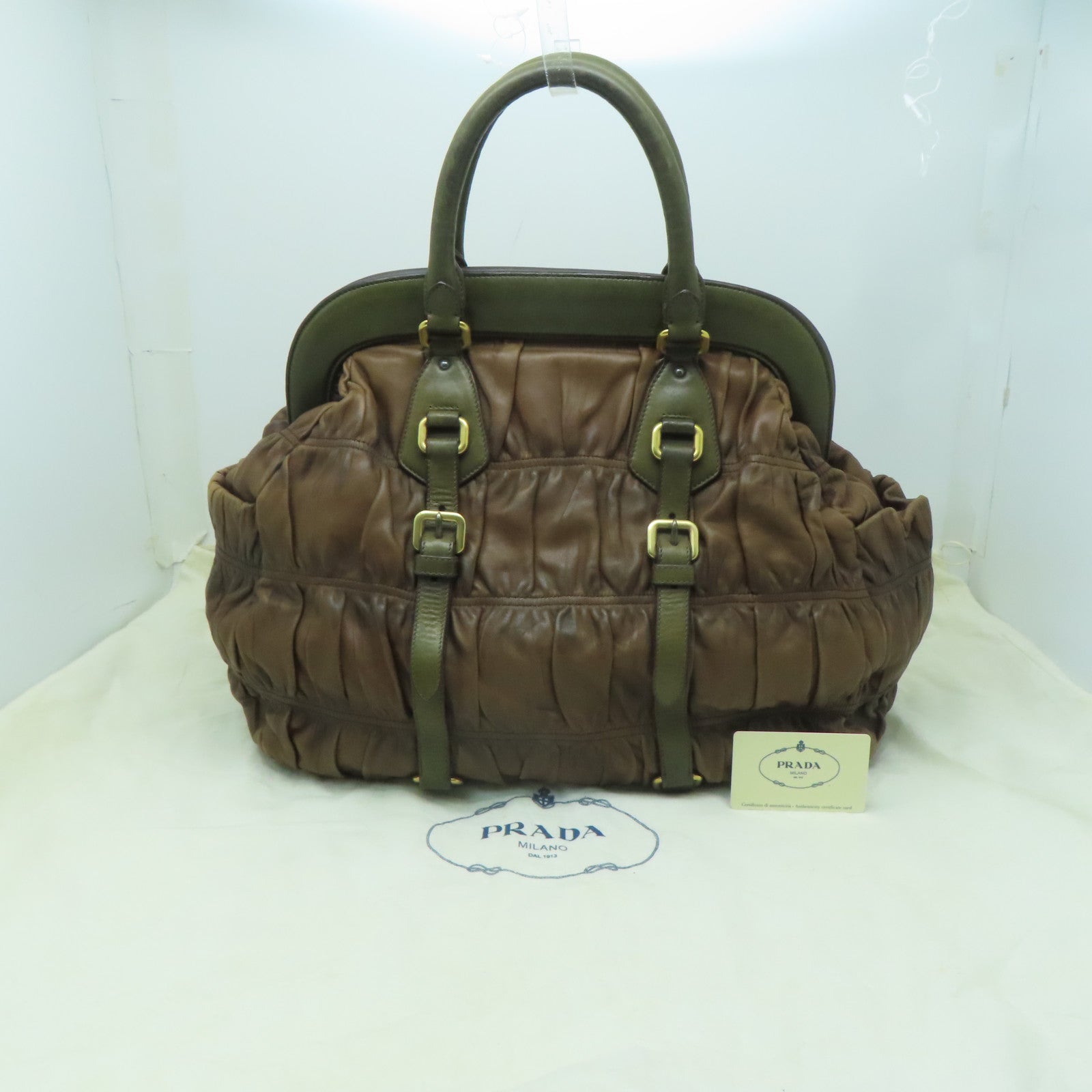 PRADA 【激減優惠】牛皮皮革Hand Bag金扣手挽袋啡色