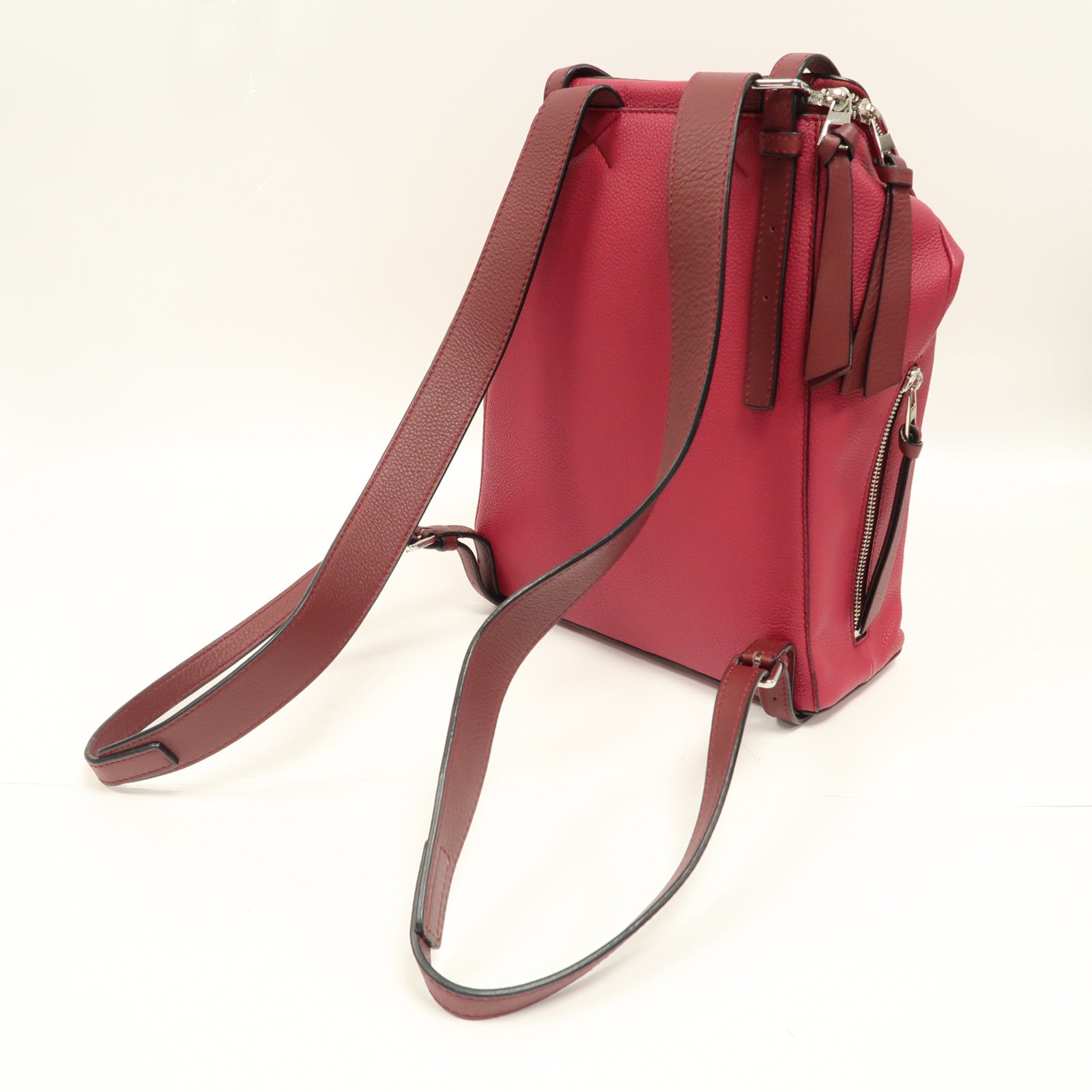 LOEWE 【激減優惠】牛皮皮革Backpack銀扣背包紅色