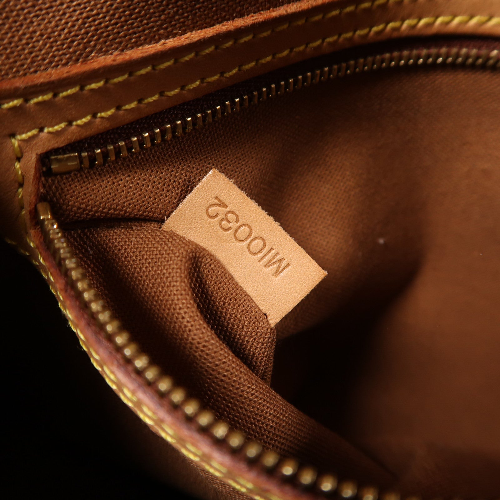 LOUIS VUITTON Monogram Looping金扣肩背袋啡色