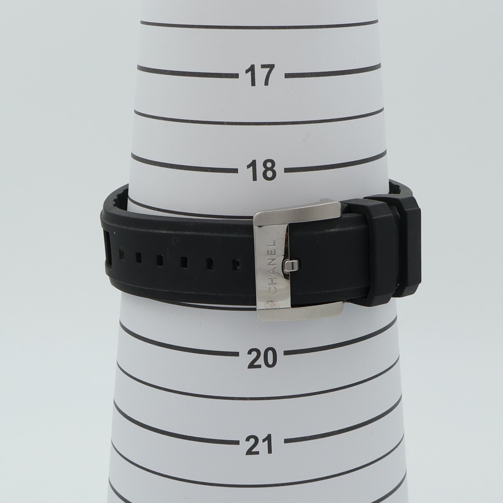 CHANEL J12 Marine H2559