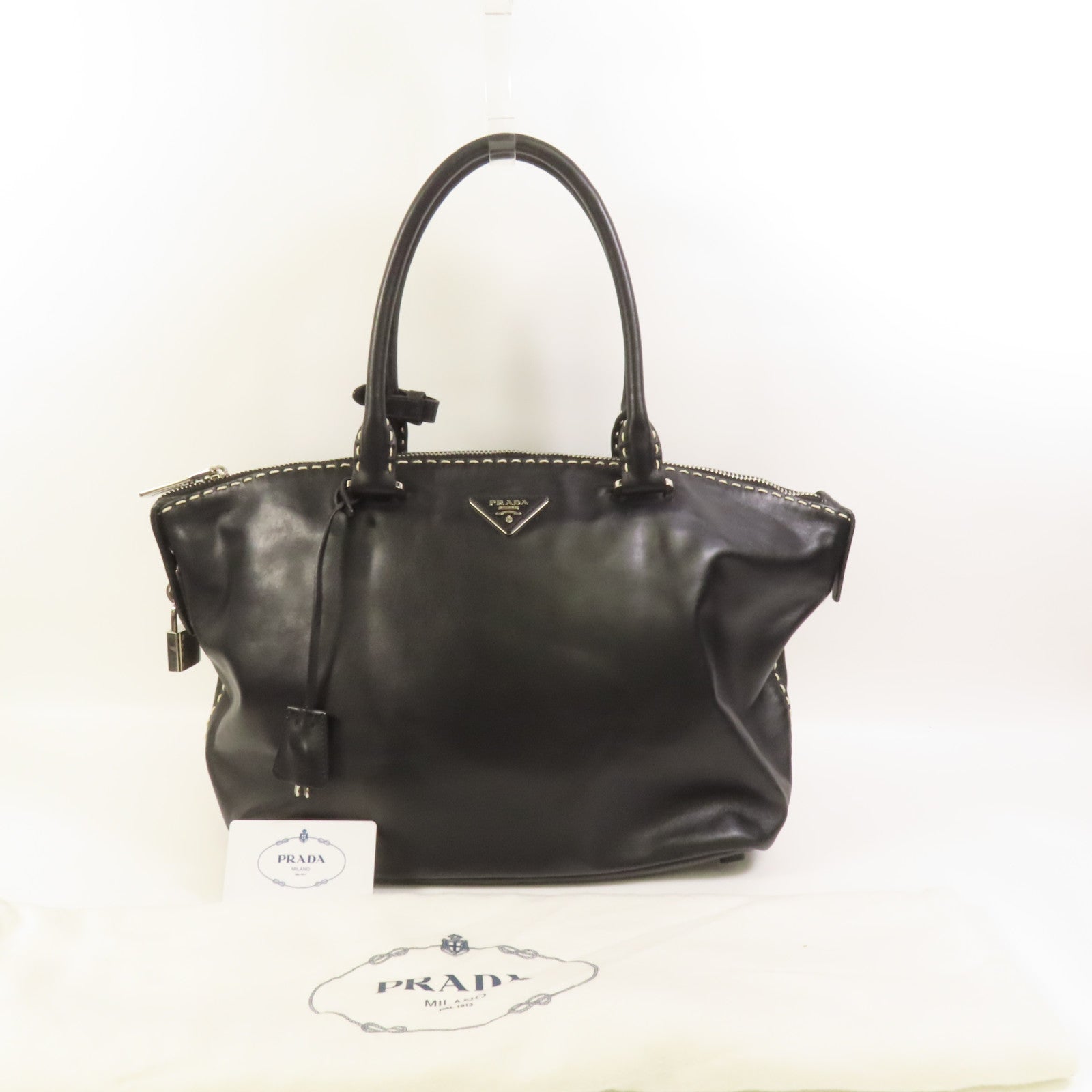 PRADA 牛皮皮革Handbag銀扣手挽袋