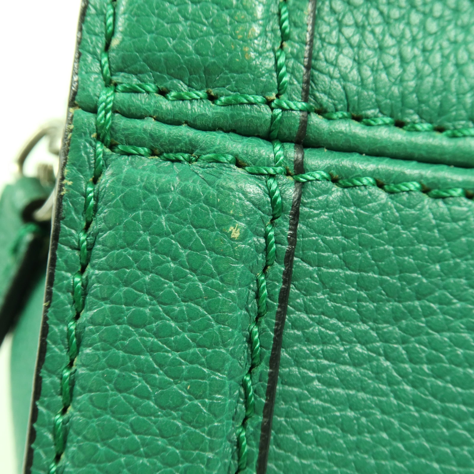 Alexander McQueen 牛皮皮革Mcqueen銀扣肩背袋