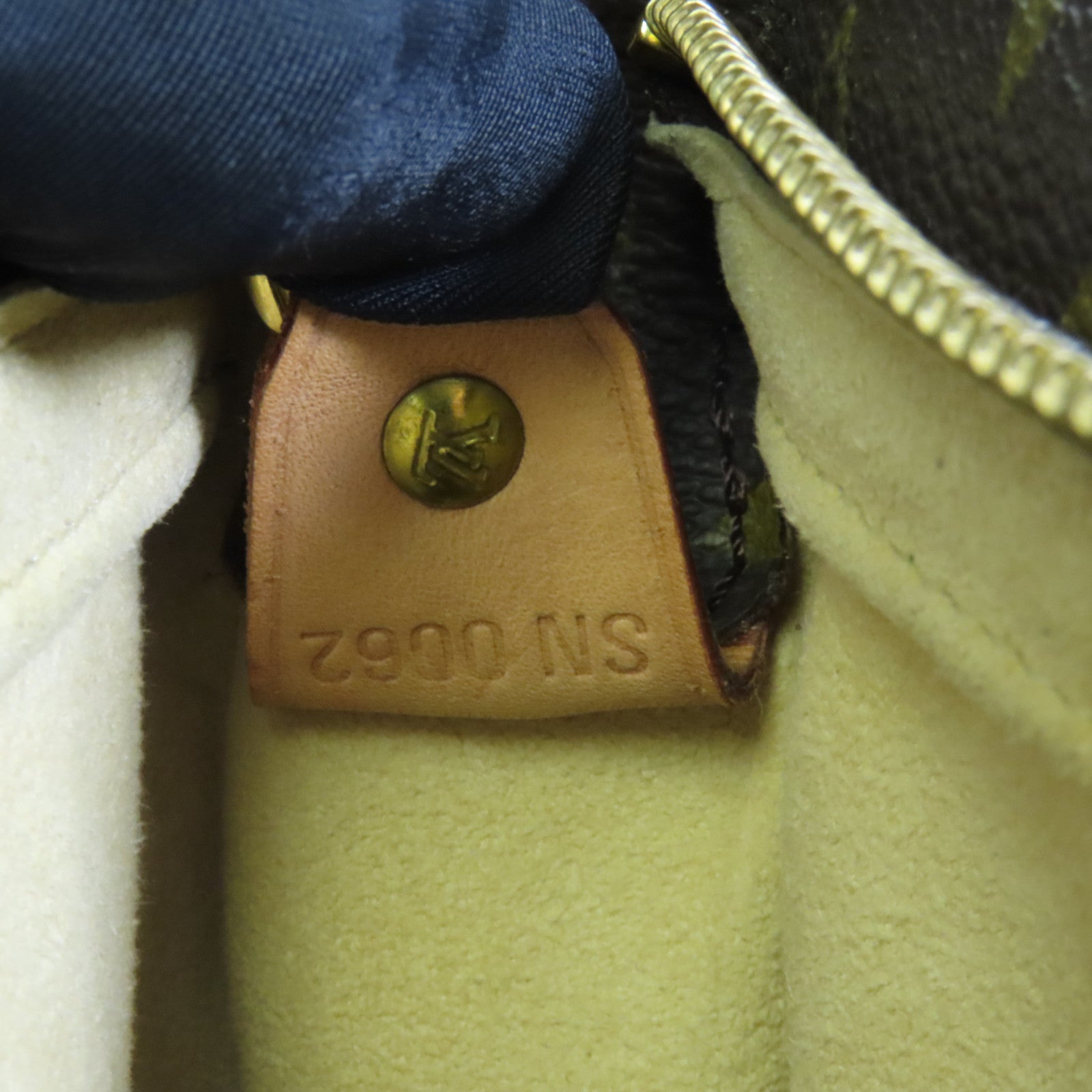 LOUIS VUITTON Monogram Looping GM肩背袋